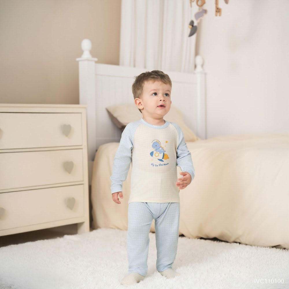 BU Baby (6M-5Y) Bộ dài tay raglan cài vai in vũ trụ BU Viscose Cotton IVC110100 | Quần áo chính hãng
