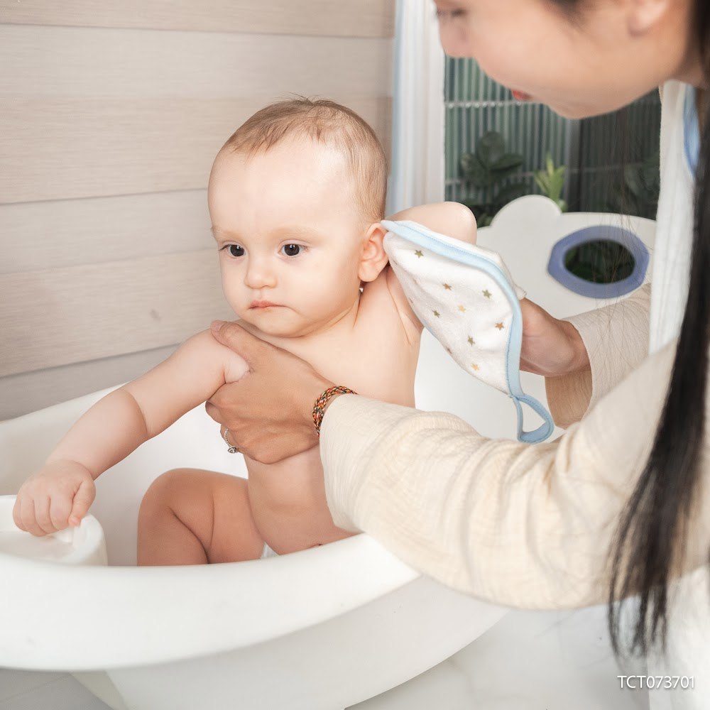 BU Baby Khăn tắm Đa năng Bubaby Cottony TCT073701 | Phụ kiện chính hãng
