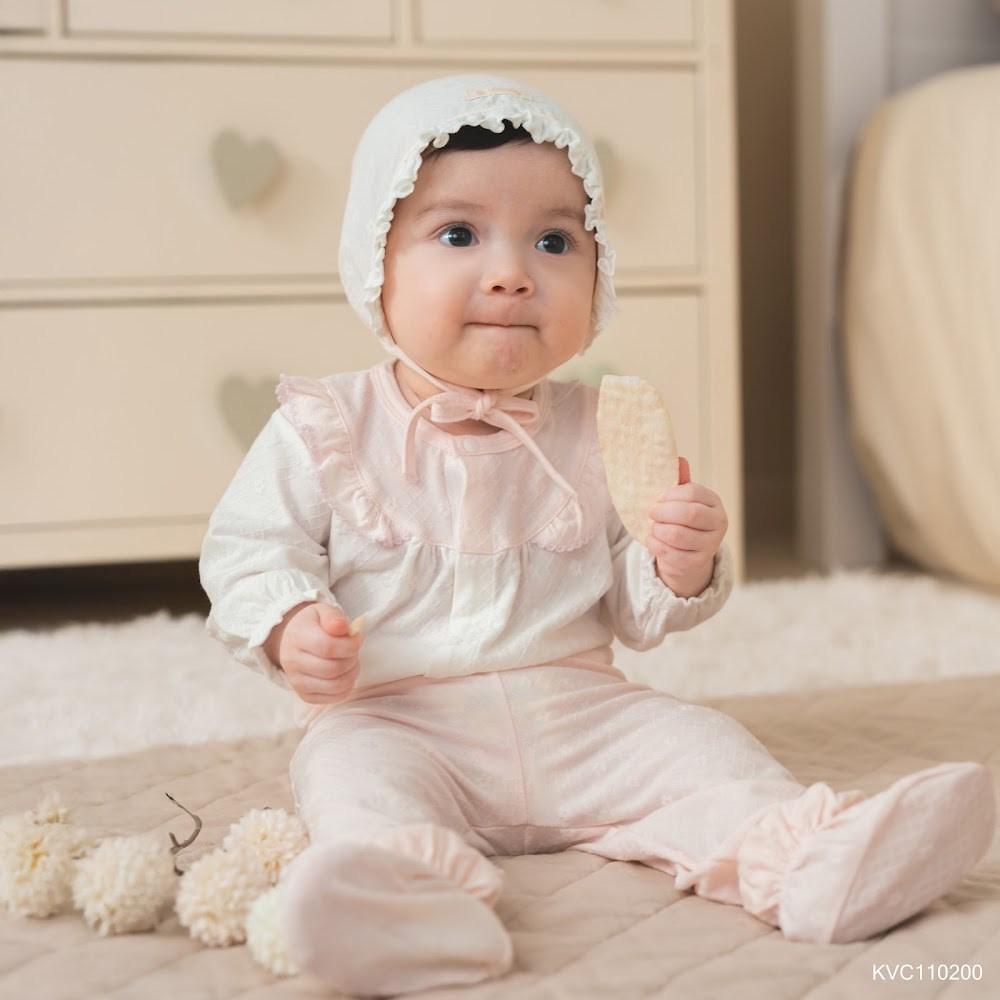 BU Baby (0M-12M) Set dài tay cài giữa, bèo đáp ngực BU Viscose Cotton KVC110200 | Hàng chính hãng