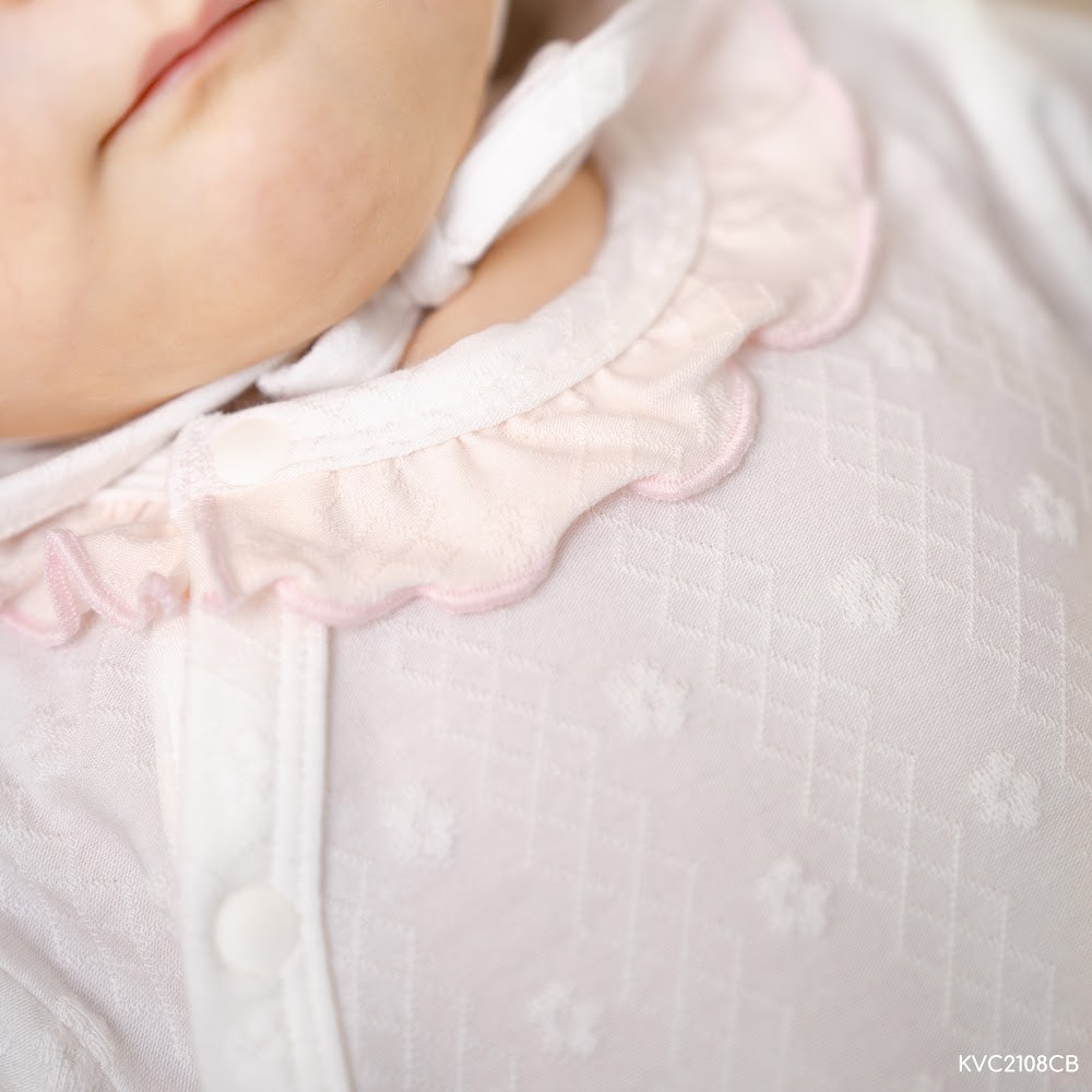 BU Baby (0-12M) Body dài tay cài chéo cổ bèo BU Cotton KVC2108CB | Body chính hãng