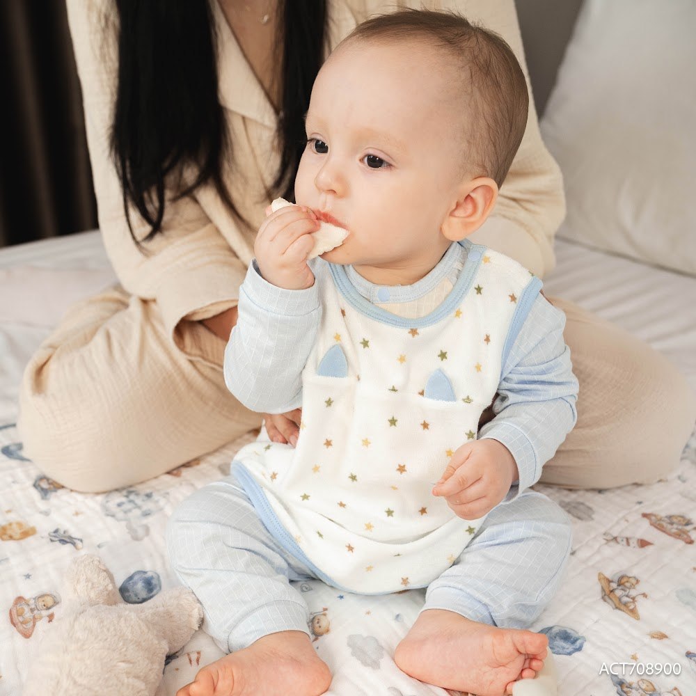 BU Baby Áo yếm Freesize Cotton Cho bé trai bé gái  ACT708900 | Hàng chính hãng