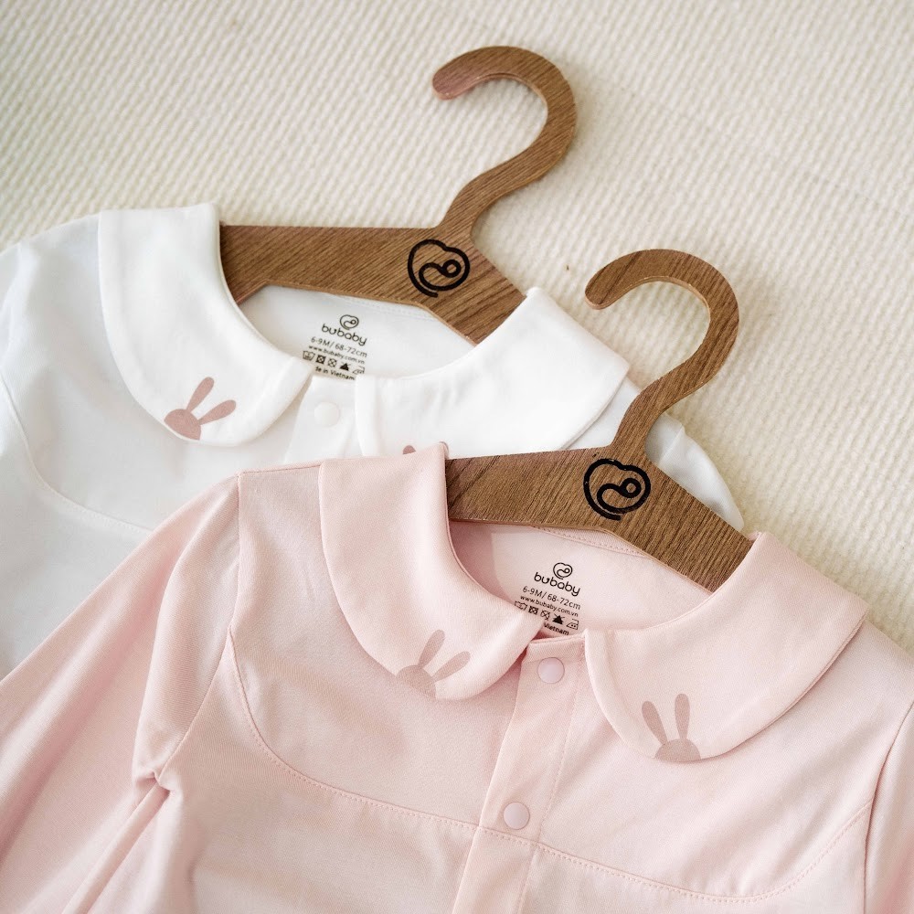 (6M-24M) Bộ dài tay cài giữa cổ sen BU Baby Bamco BBC1102CS| Quần áo Bubaby chính hãng