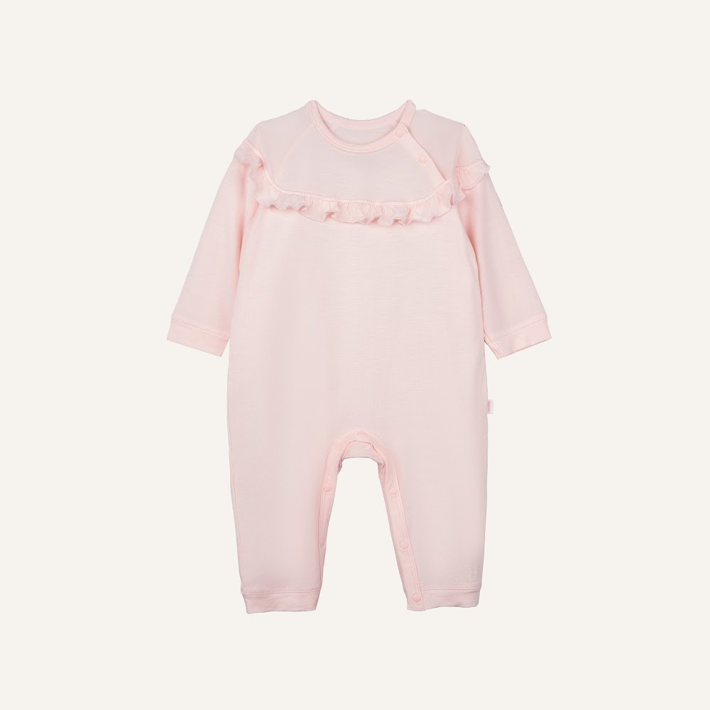 (1M-9M) Body dài tay cài vai Bèo ngực Bé gái Bubaby Bambus BBB2101BN | Body BU chính hãng