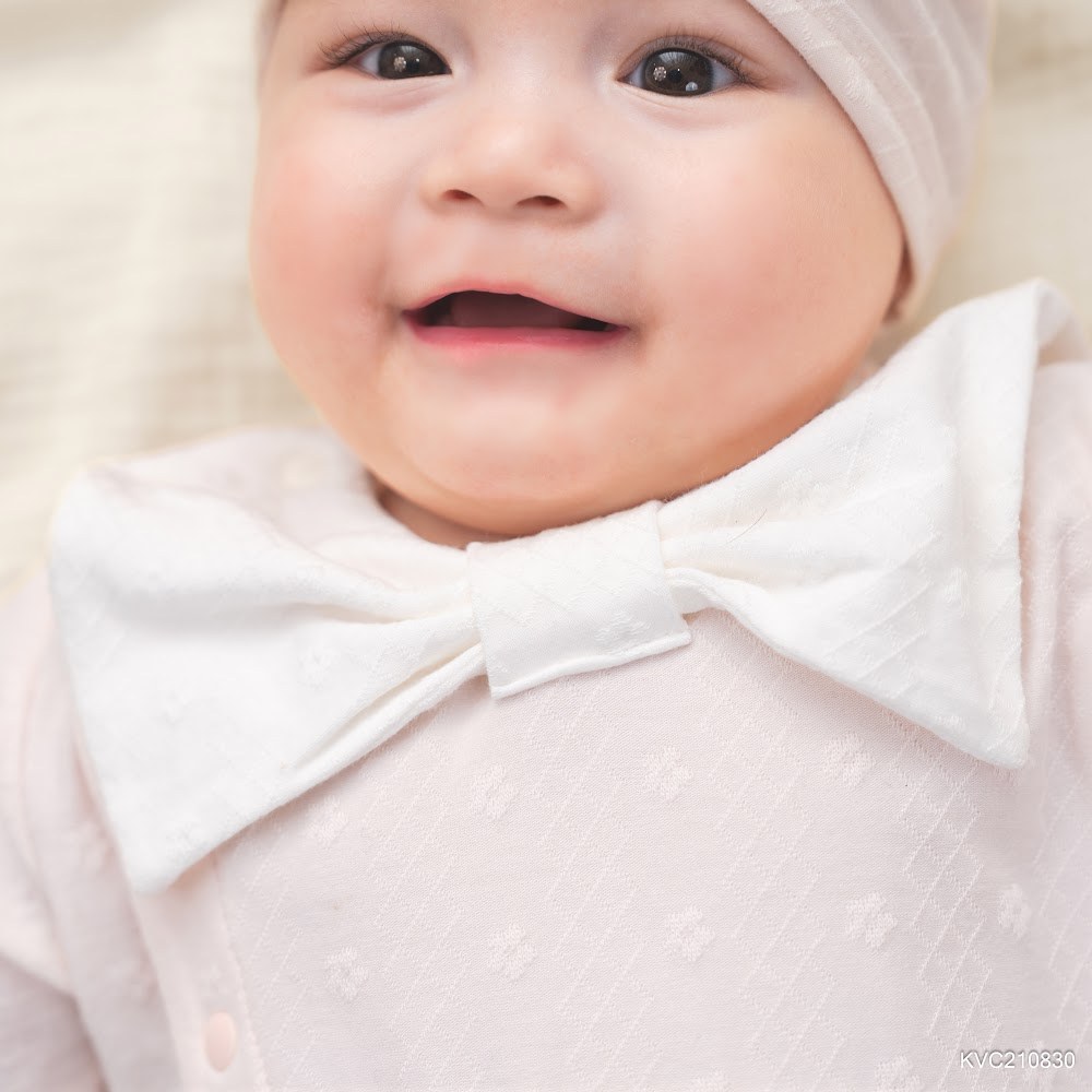 BU Baby (0M-6M) Bodysuit dài tay cài chéo nơ xinh bé gái Viscose Cotton KVC210830 | Body Chính hãng
