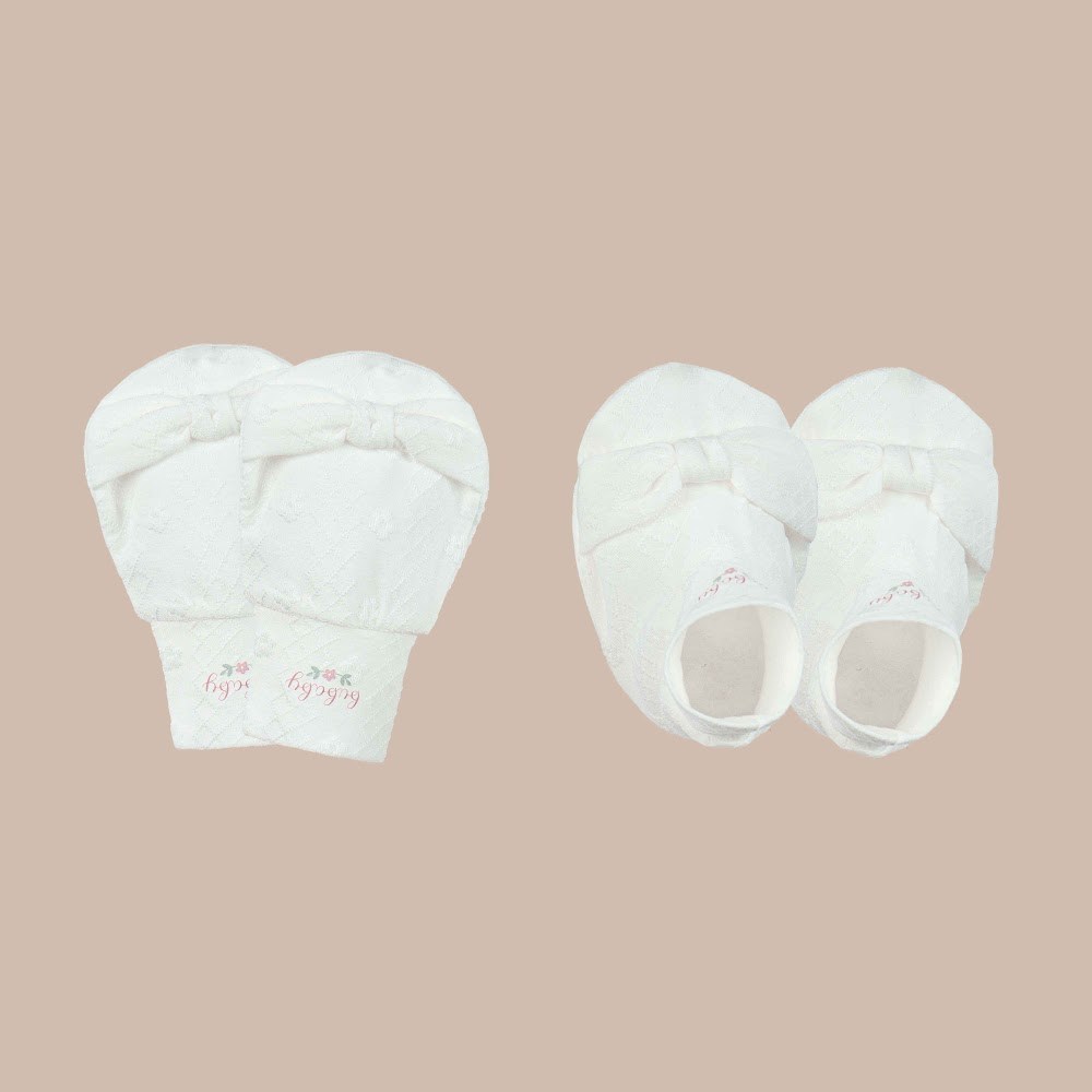 BU Baby Bộ bao chân, bao tay nơ xinh yêu cho bé gái Viscose Cotton AVC400030 | Phụ kiện chính hãng