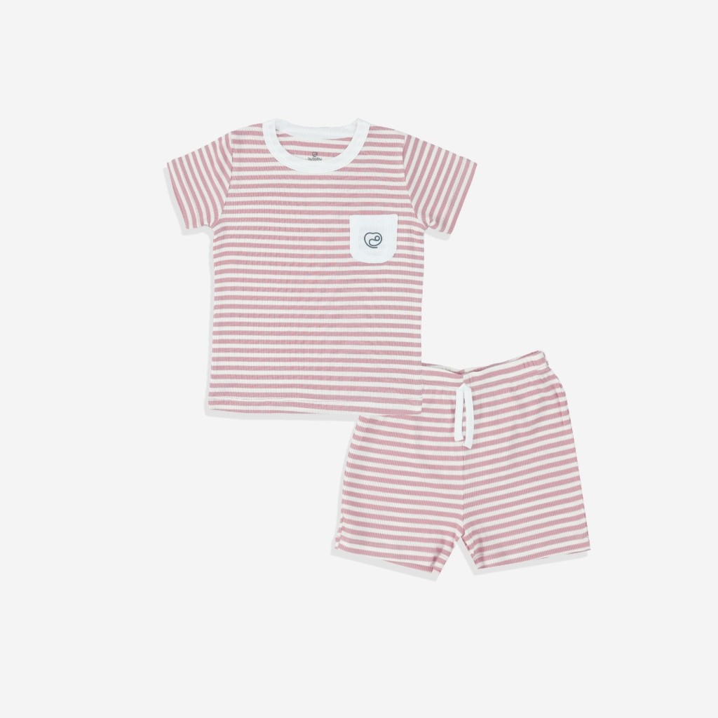 (1Y-5Y) Bộ quần áo ngắn tay Cổ tròn túi ngực BSR1304ST Siro Stripy Bubaby bé trai – Bu baby bé gái – Quần áo Bubaby
