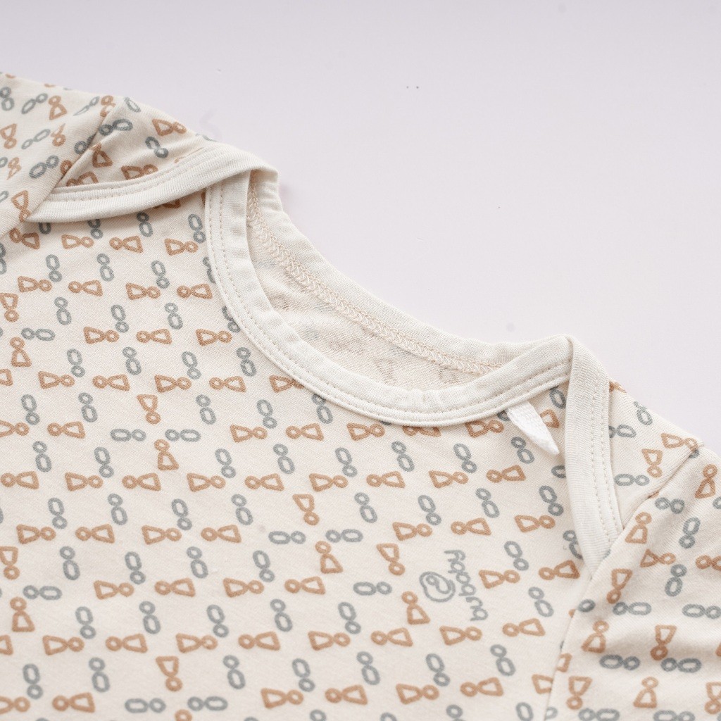 (0-12M) Bodychip ngắn tay cổ chồm BBB2305NS Iconic cho bé sơ sinh vải sợi tre mềm mại - Bambus  | Bubaby sơ sinh