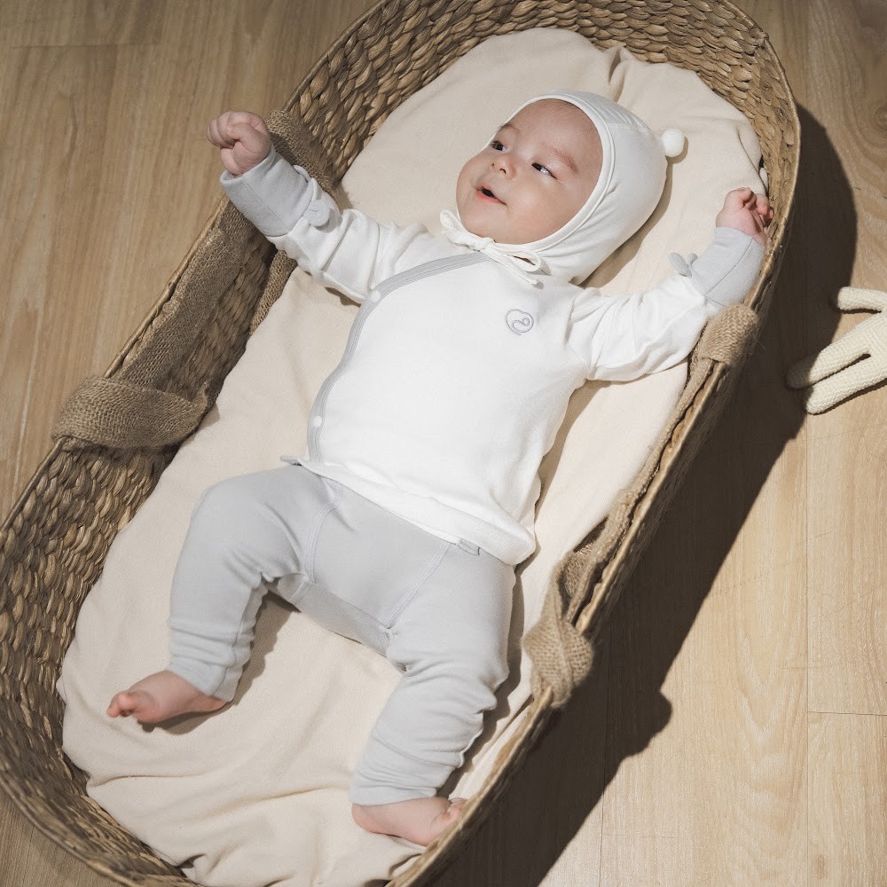 (NB-3M) Bộ dài tay cài chéo sơ sinh sợi tre BU Bambus BBB1108FF | Quần áo BU Baby chính hãng