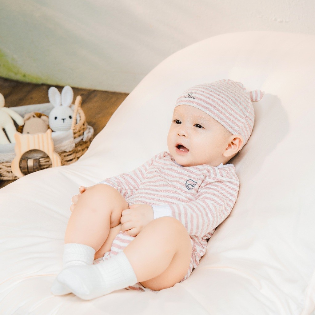 (1M-12M) Bộ đồ liền thân dài tay cài vai BSR2101ST  Siro Stripy cho bé sơ sinh -	Bubaby sơ sinh – Quần áo Bubaby
