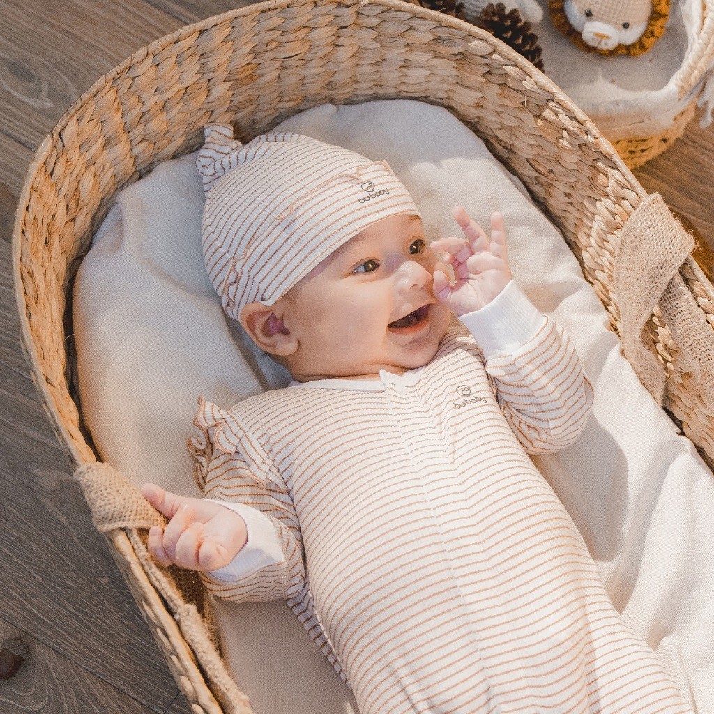 (1M-6M) Mũ nút thắt bé gái ASR1931ST Siro Stripy cho bé sơ sinh - Bubaby sơ sinh - Mũ Bubaby - Bao tay Bubaby