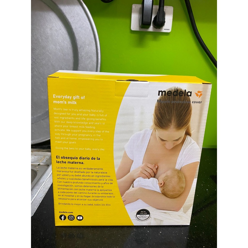 Máy hút sữa điện đôi Medela Pump In Style Advanced Tặng kèm Áo hút sữa [Bảo Hành 24 tháng]