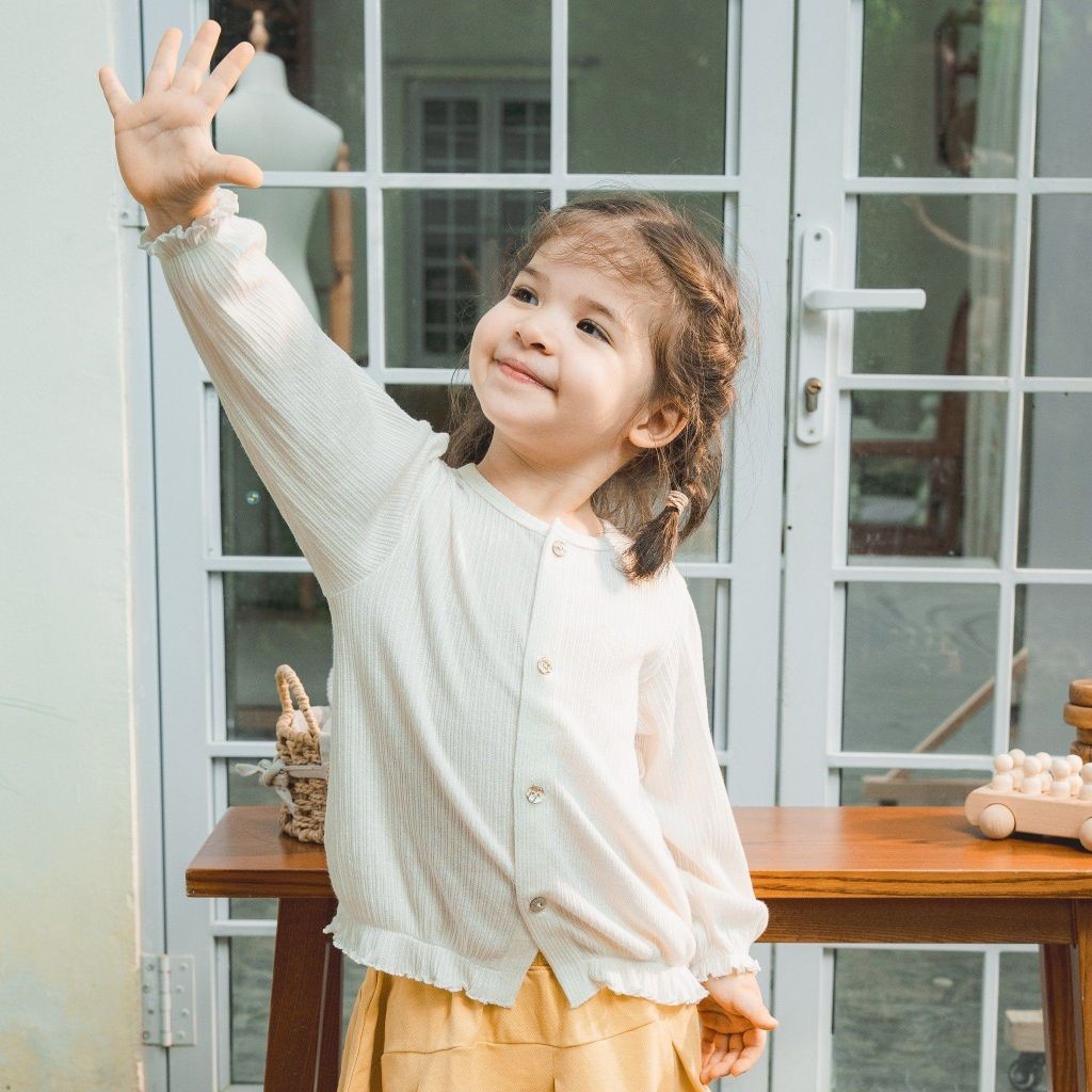 (6M-4Y) Áo cardigan dài tay bèo gấu BuBaby Lennie BWL31BG01 | Quần áo BU Baby chính hãng