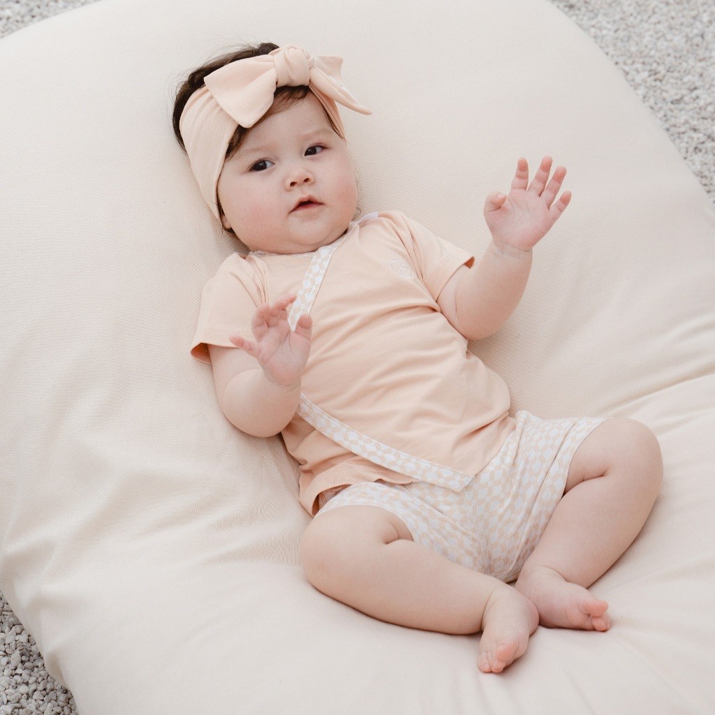 (0-12M) Bộ ngắn tay cài chéo Bambus Iconic cho bé sơ sinh - Bambus BBB1308IN | Quần áo BuBaby chính hãng