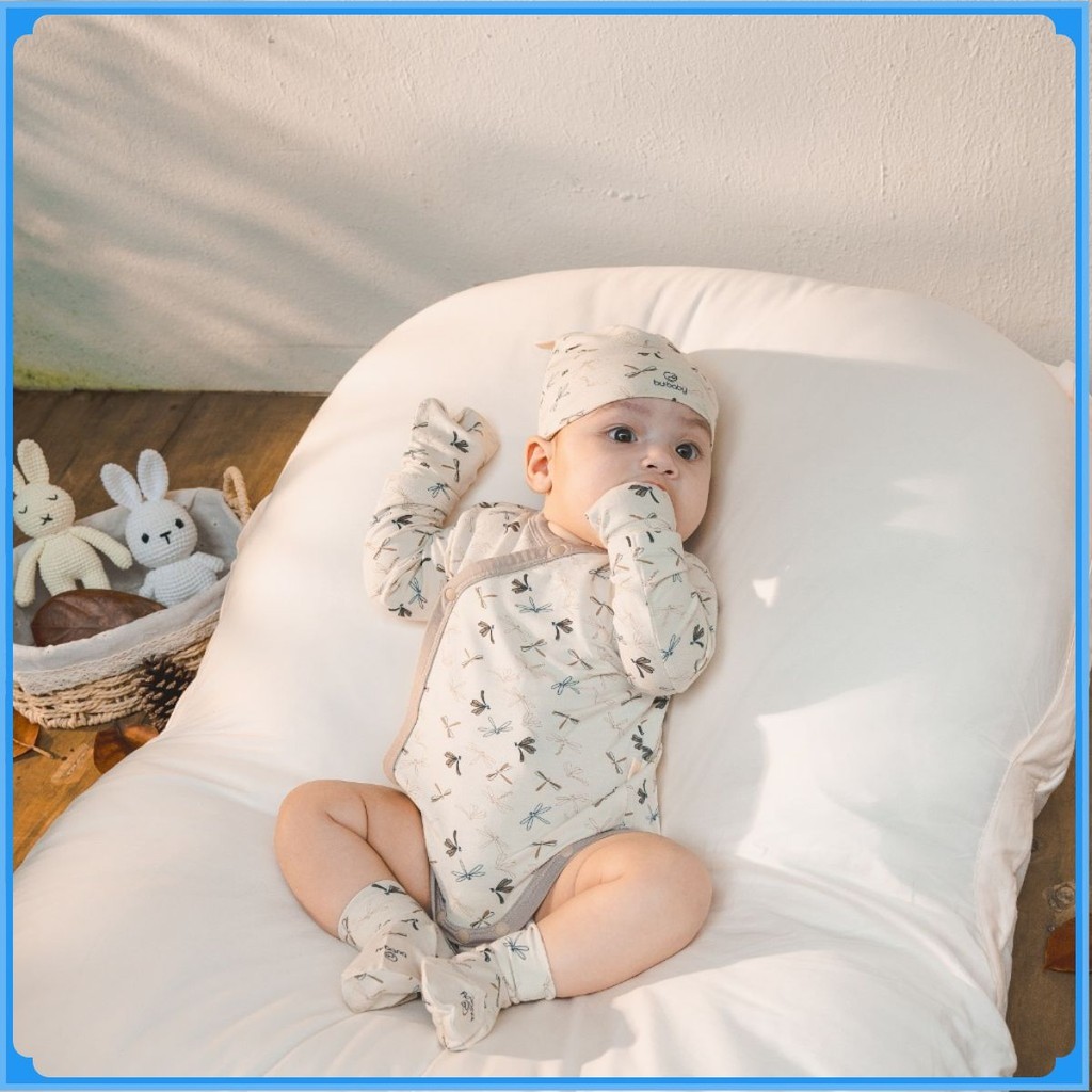 (NB-3M) Bộ đồ liền thân dài tay cài chéo Dona BBB2108DN cho bé sơ sinh  - Bambus | Quần áo BU Baby