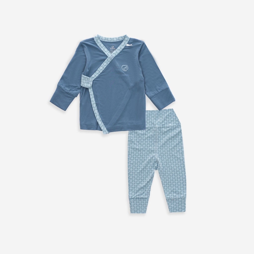 Bộ dài tay cài chéo Bambus Iconic từ NB đến 3 tháng vải sợi tre mểm mại - Bambus BBB1301NS | Quần áo BuBaby chính hãng