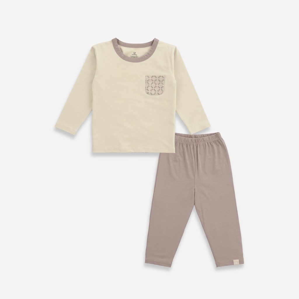 (6M-5Y) Bộ quần áo dài tay cổ tròn BBC110402 Iconic Bu baby bé trai - Bu baby bé gái - Signature  | Quần áo Bu baby