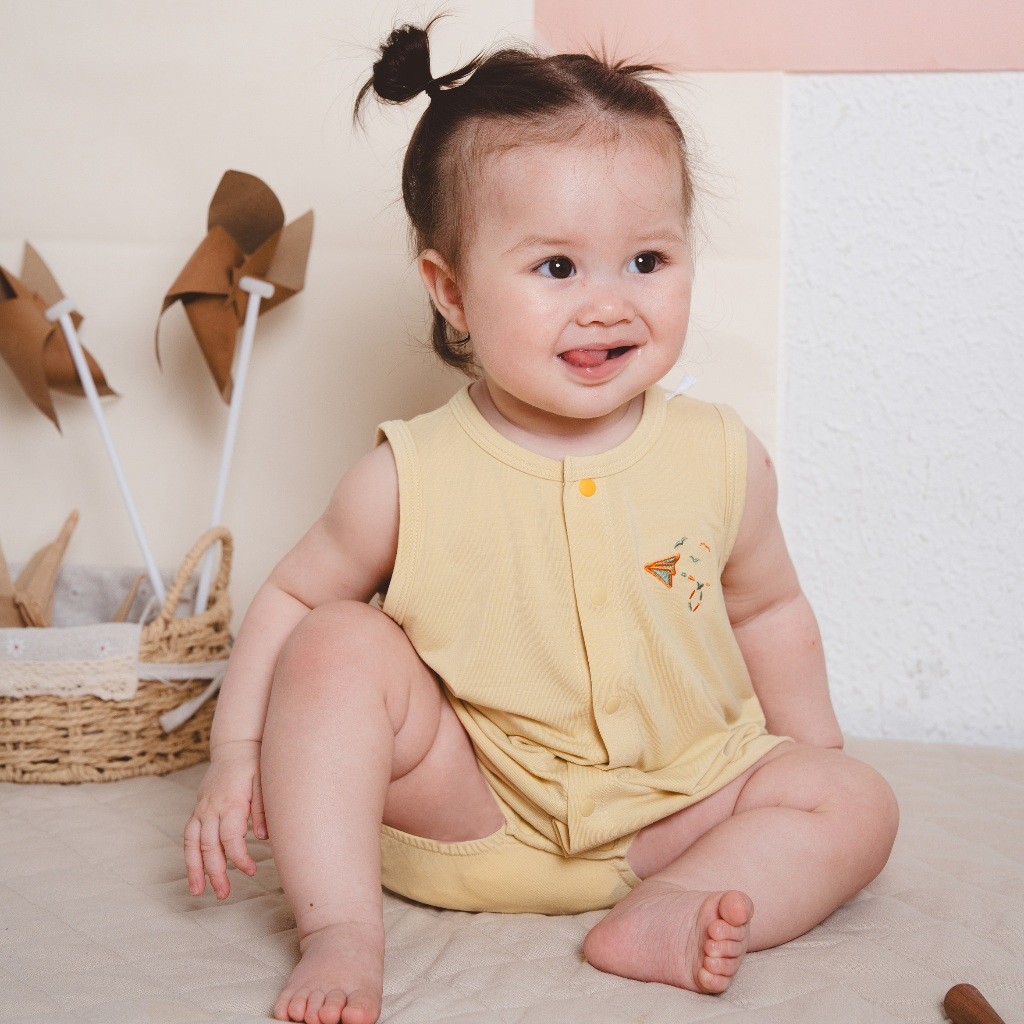 (1M-12M) Bộ đồ liền thân sát nách cài giữa cho bé sơ sinh BBB240200 - Bu baby sơ sinh - Quần áo BU Baby Bambus