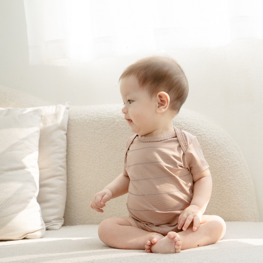 (0-12M) Bodychip ngắn tay cổ chồm Muda cho bé sơ sinh - Bu baby sơ sinh - Quần áo Bu Baby BSR230500 BBC2305MD