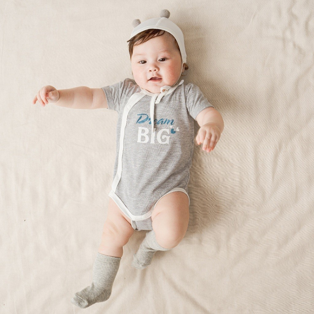 Set quà tặng cao cấp dành cho bé 100% sợi tự nhiên - Kèm hộp quà tặng bubaby - Set quà sơ sinh Bubaby - Gift Set Bubaby