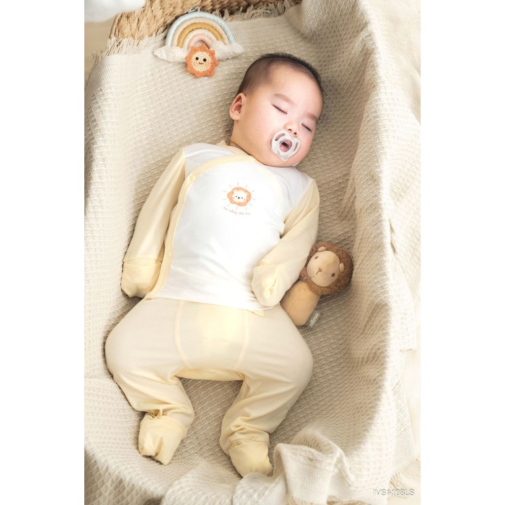 BU Baby (0M-9M) Bộ dài tay cài chéo Bao tay chân Lật Mềm mát thời trang hè Little Sunshine IVS110