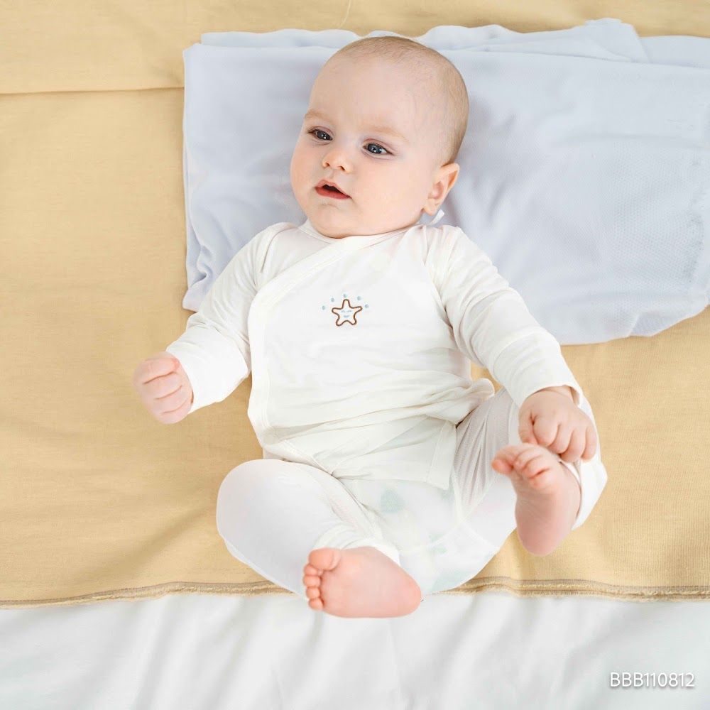 BU Baby (NB-3M) Bộ dài tay cài chéo BU Bambus BBB110812 | Quần áo chính hãng