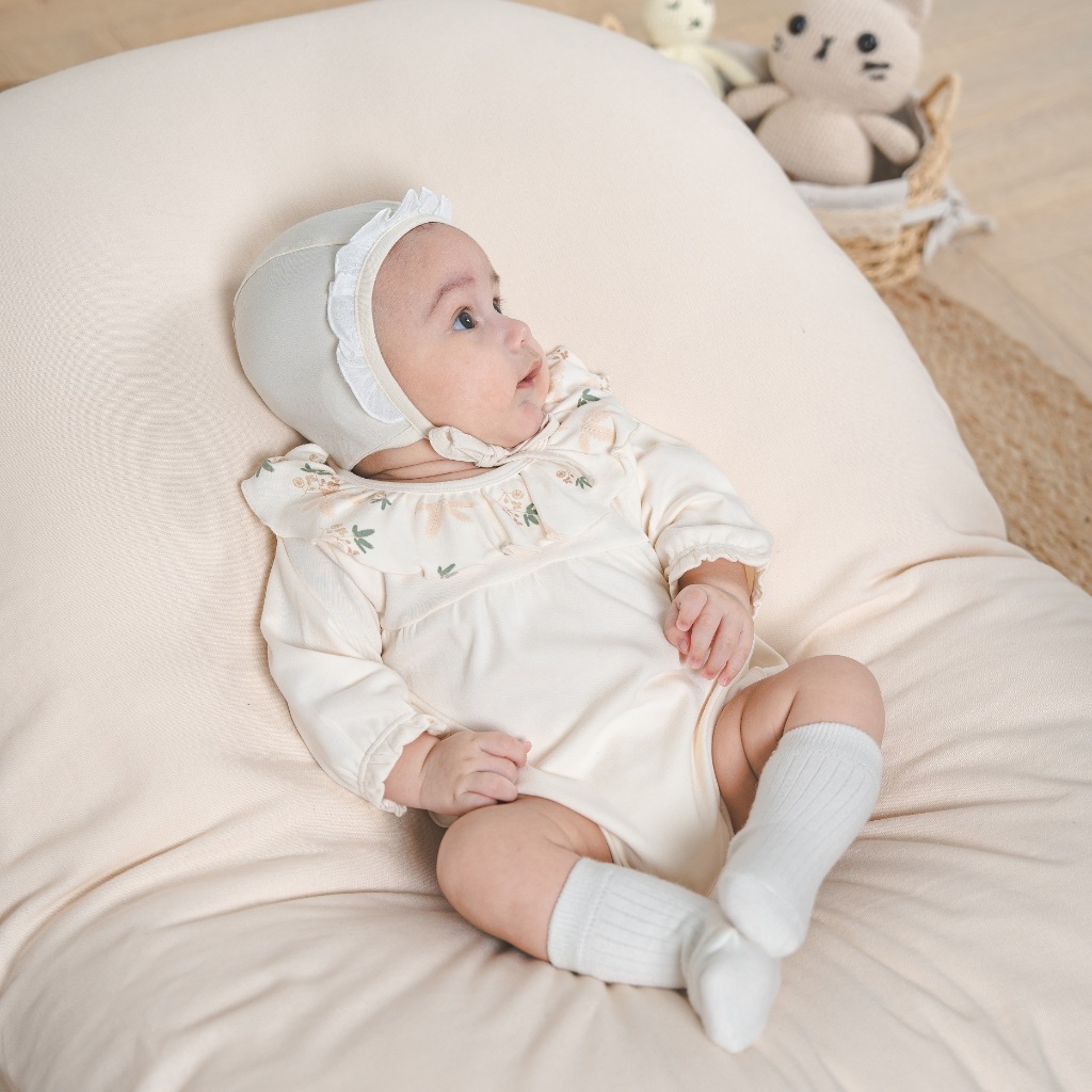 (1M-12M) Bộ đồ liền thân dài tay cài sau cổ bèo Mimo - BCT211002 | Quần áo BU Baby chính hãng