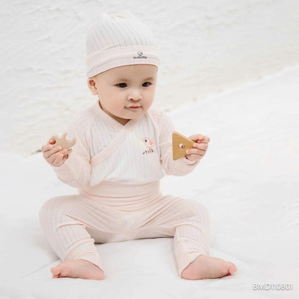 (NB-3M) Bộ dài tay cài chéo bao tay chân lật Bubaby Modal - BMD110800 BMD110801 | Quần áo BU Baby chính hãng