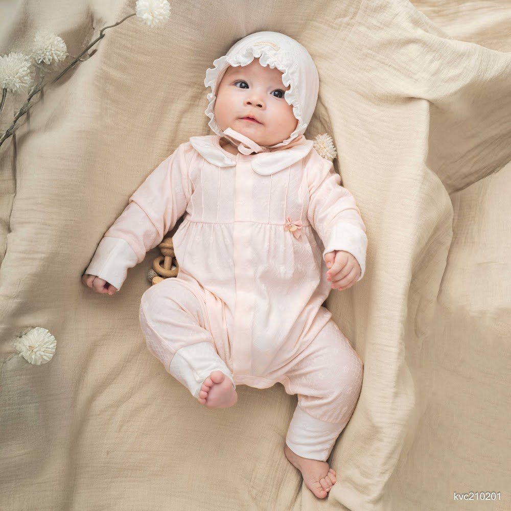 BU Baby (0M-6M) Body dài tay cài giữa cổ Peter Pan Viscose Cotton KVC210201 |Body sơ sinh chính hãng