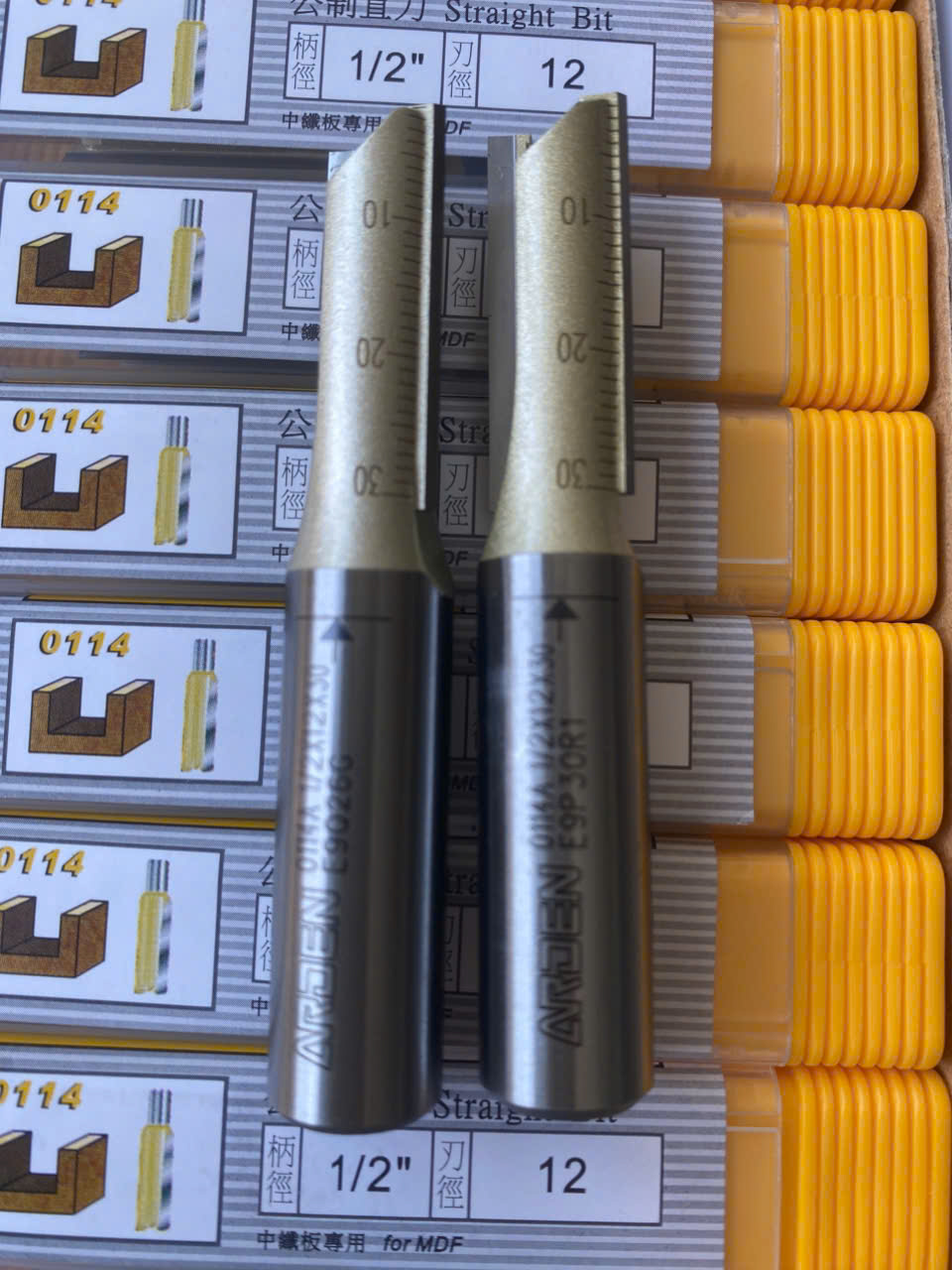 Dao phay thẳng Adren 1/2x12x30(2T)