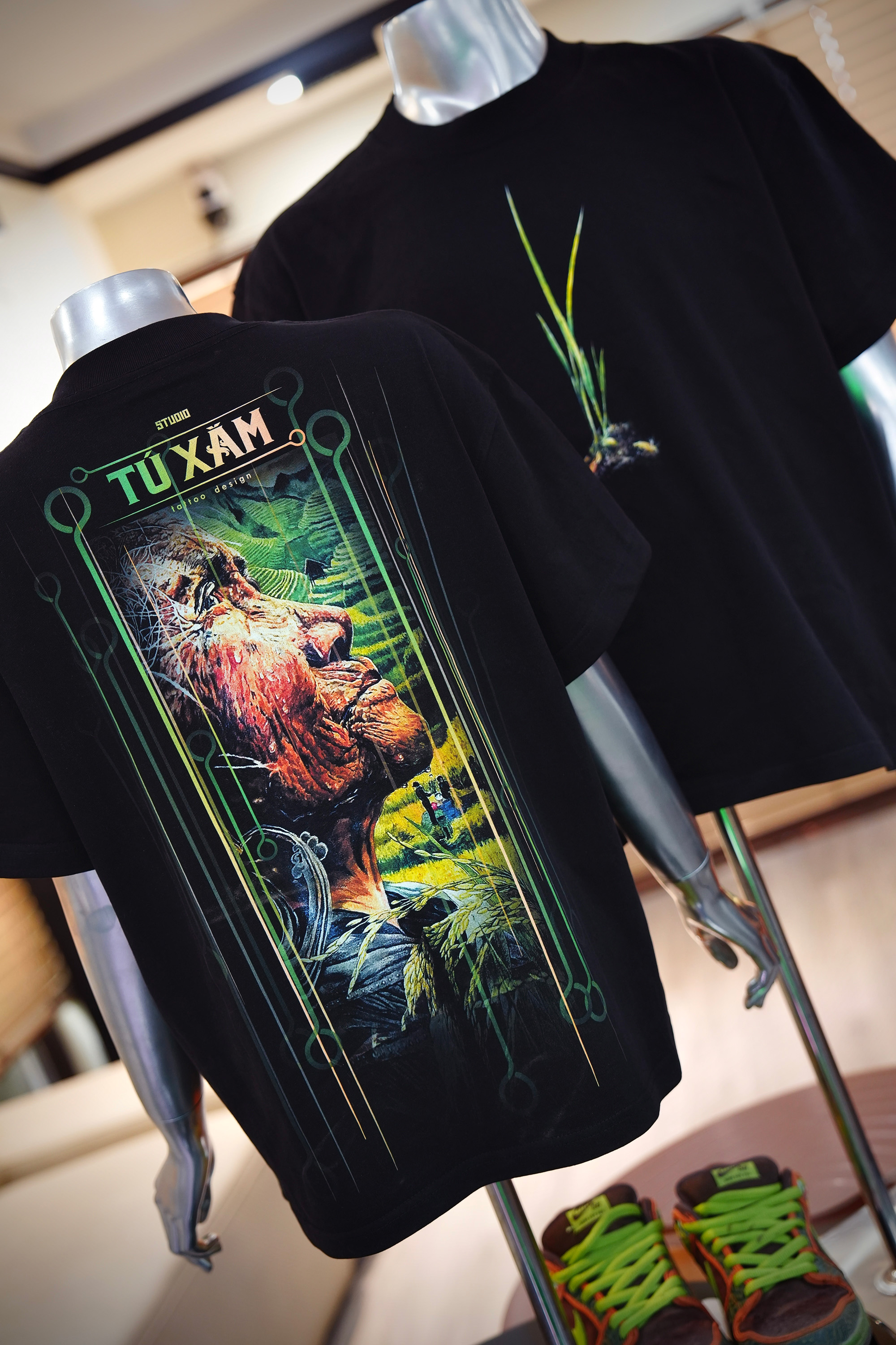 Áo thun TX01 - Mẹ – form  boxy, cotton organic 300gsm, in DTG siêu thoáng, tattoo art cao cấp,  độc quyền Master Tú Đen