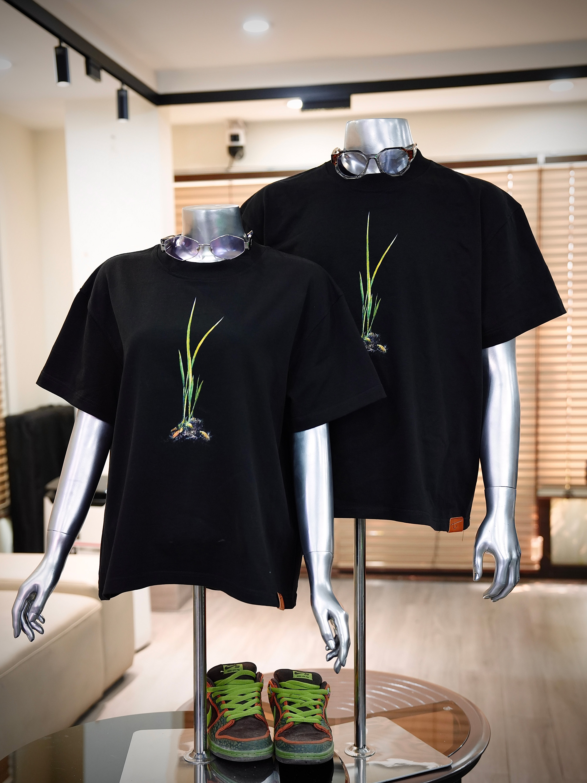 Áo thun TX01 - Mẹ – form  boxy, cotton organic 300gsm, in DTG siêu thoáng, tattoo art cao cấp,  độc quyền Master Tú Đen