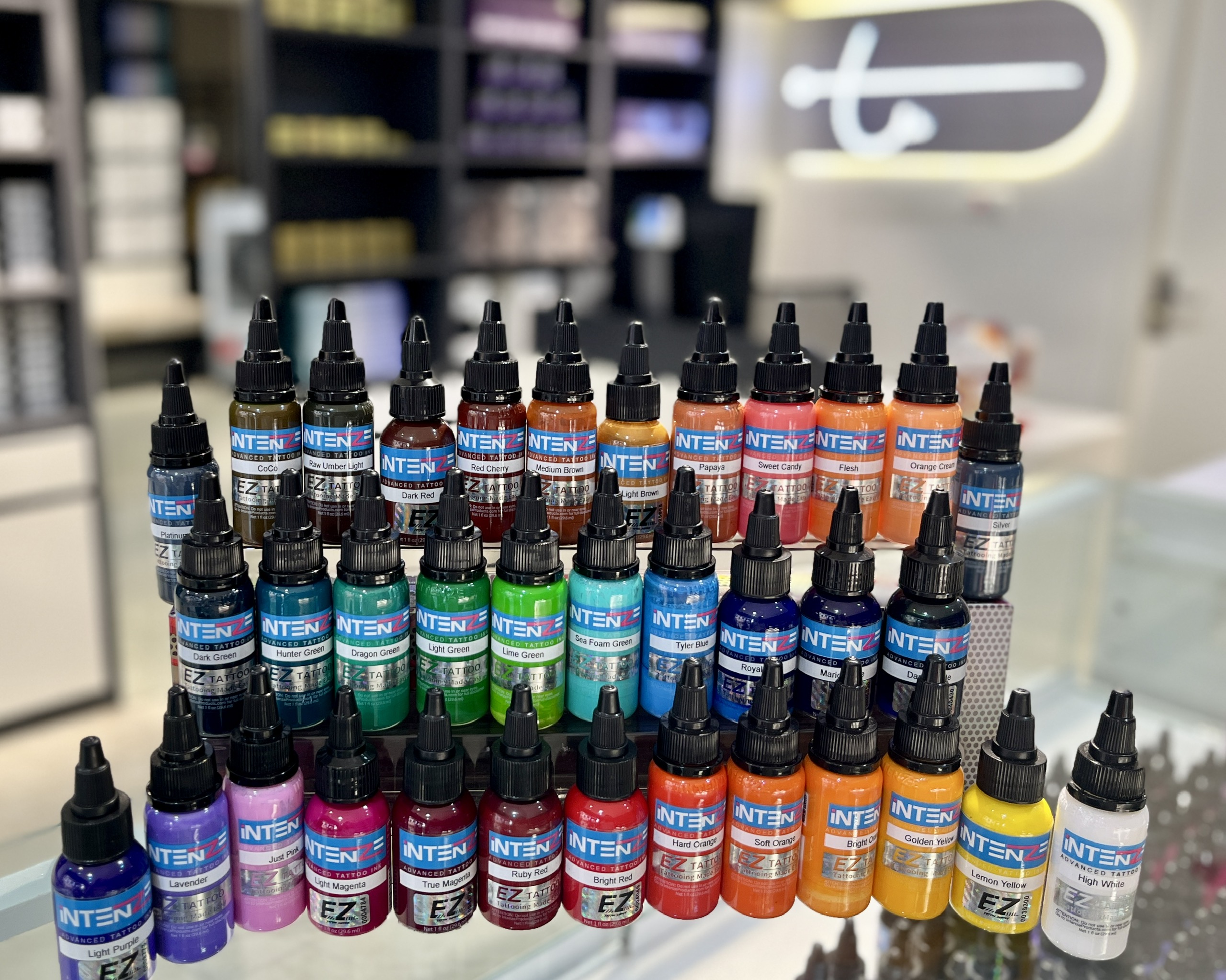 Set 35 màu mực xăm Intenze 1oz – bộ mực màu đa sắc cho tattoo artist35 màu mực xăm Intenze 1oz – bộ mực màu chính hãng Intenze USA cho tattoo màu, full dải hồng – tím – xanh – vàng – cam – đỏ