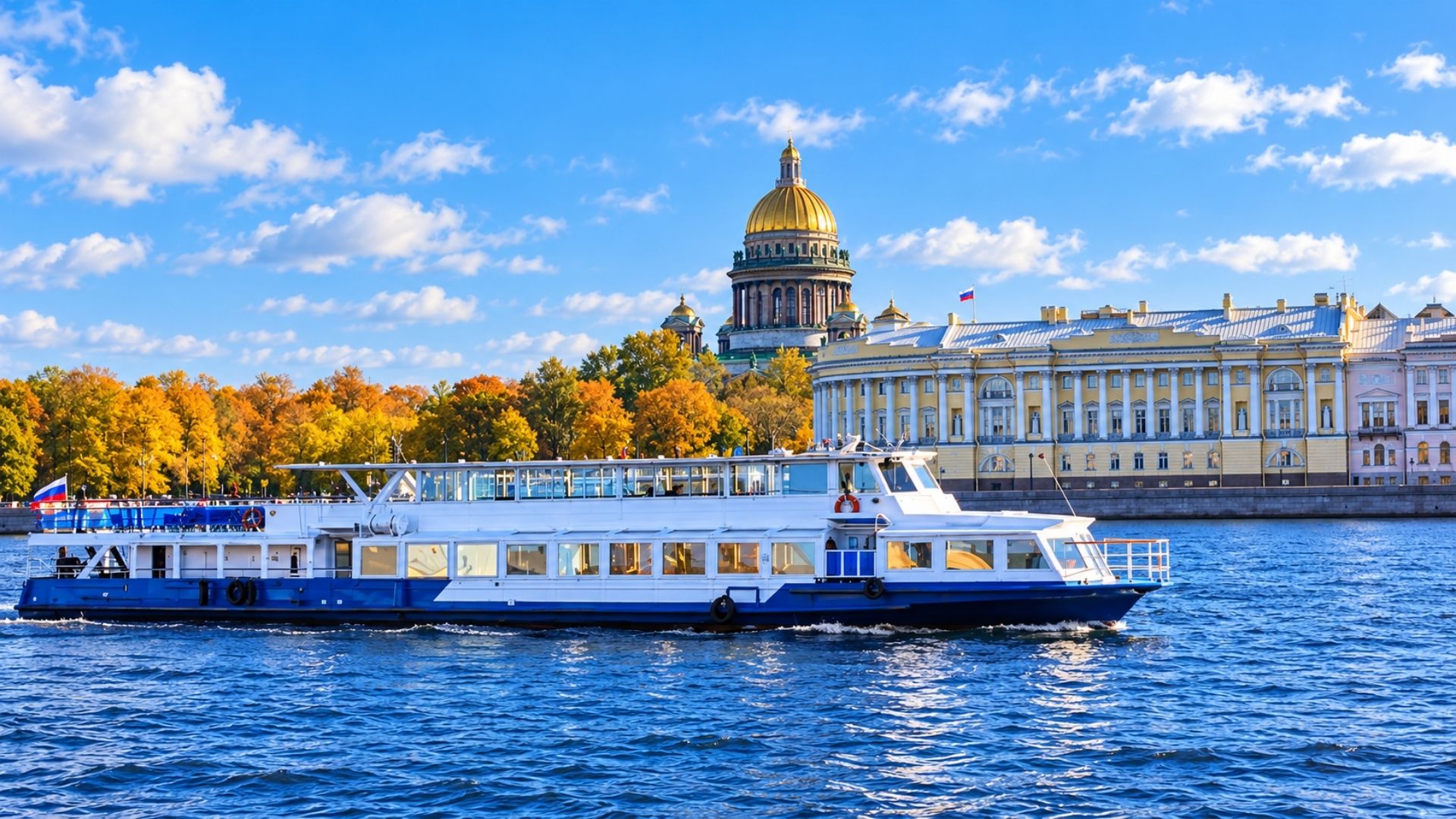Saint Petersburg mùa thu – thành phố cung điện bên những dòng kênh