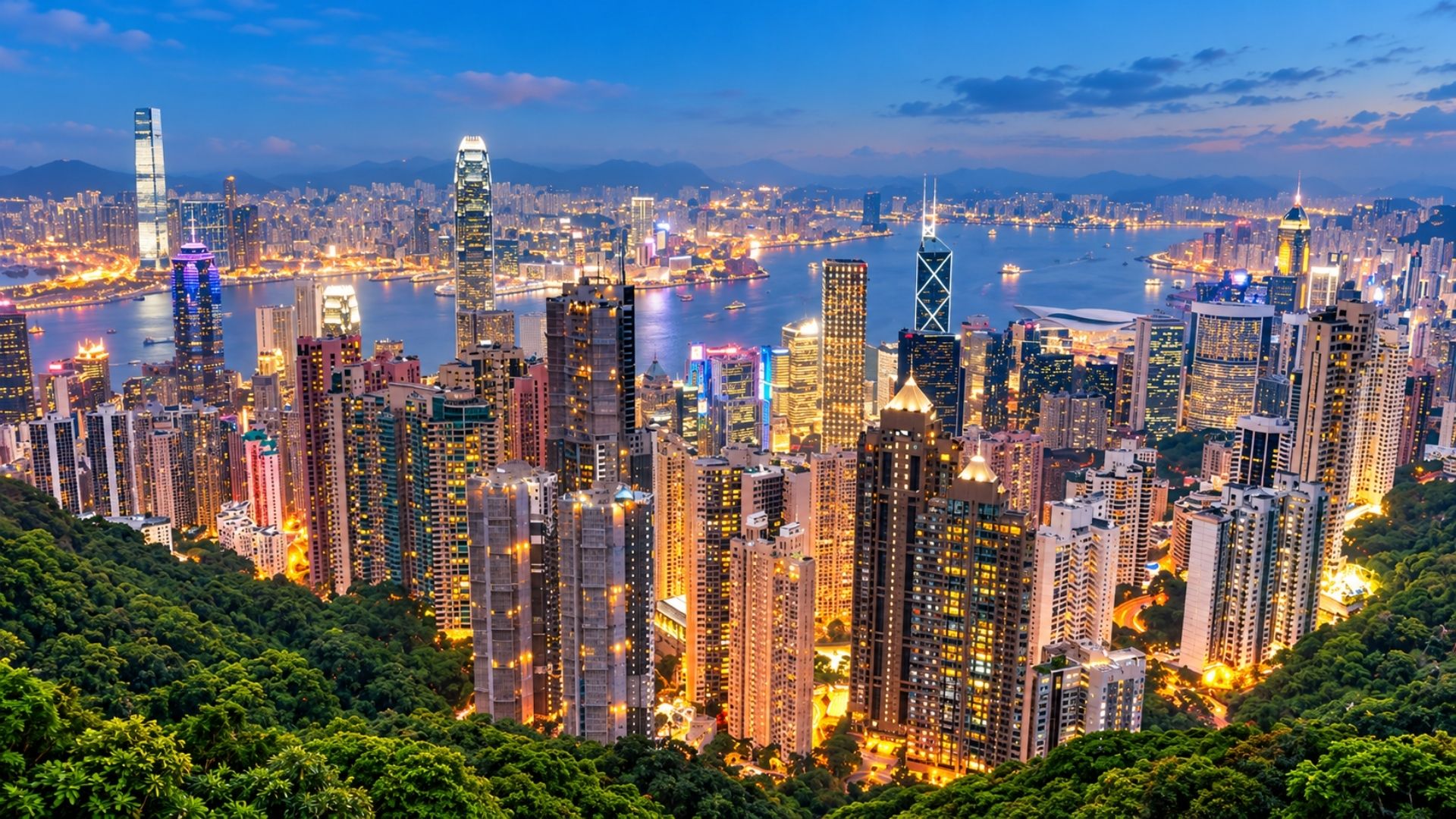 Hong Kong - thành phố nhìn từ vịnh, sườn núi và những khu phố không ngủ