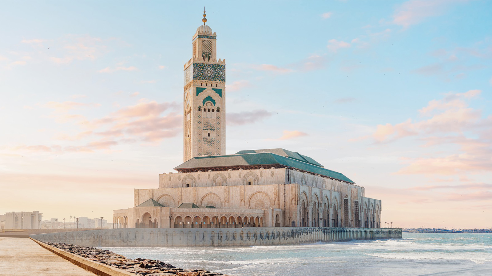 HÀNH TRÌNH KHÁM PHÁ MAROCCO : TỪ ĐẠI TÂY DƯƠNG ĐẾN SA MẠC SAHARA