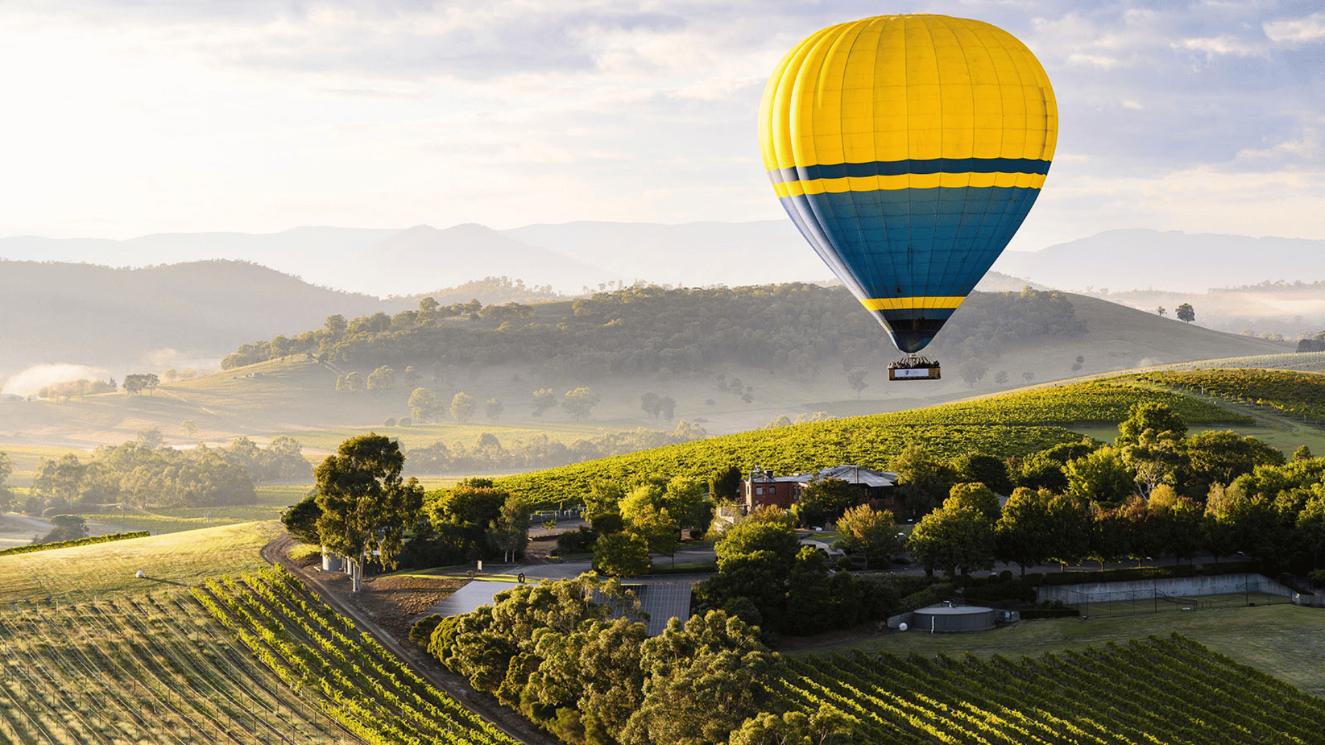 DU XUÂN AUSTRALIA: MELBOURNE - DANDENONG - SYDNEY