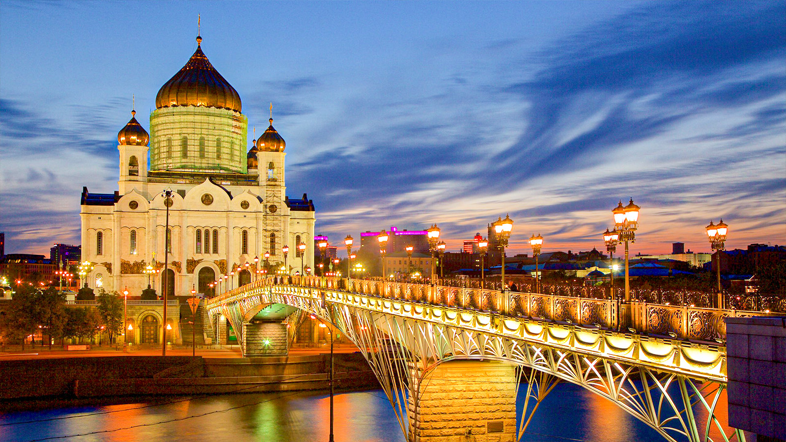 SẮC THU XỨ BẠCH DƯƠNG: MOSCOW - SAINT PETERSBURG