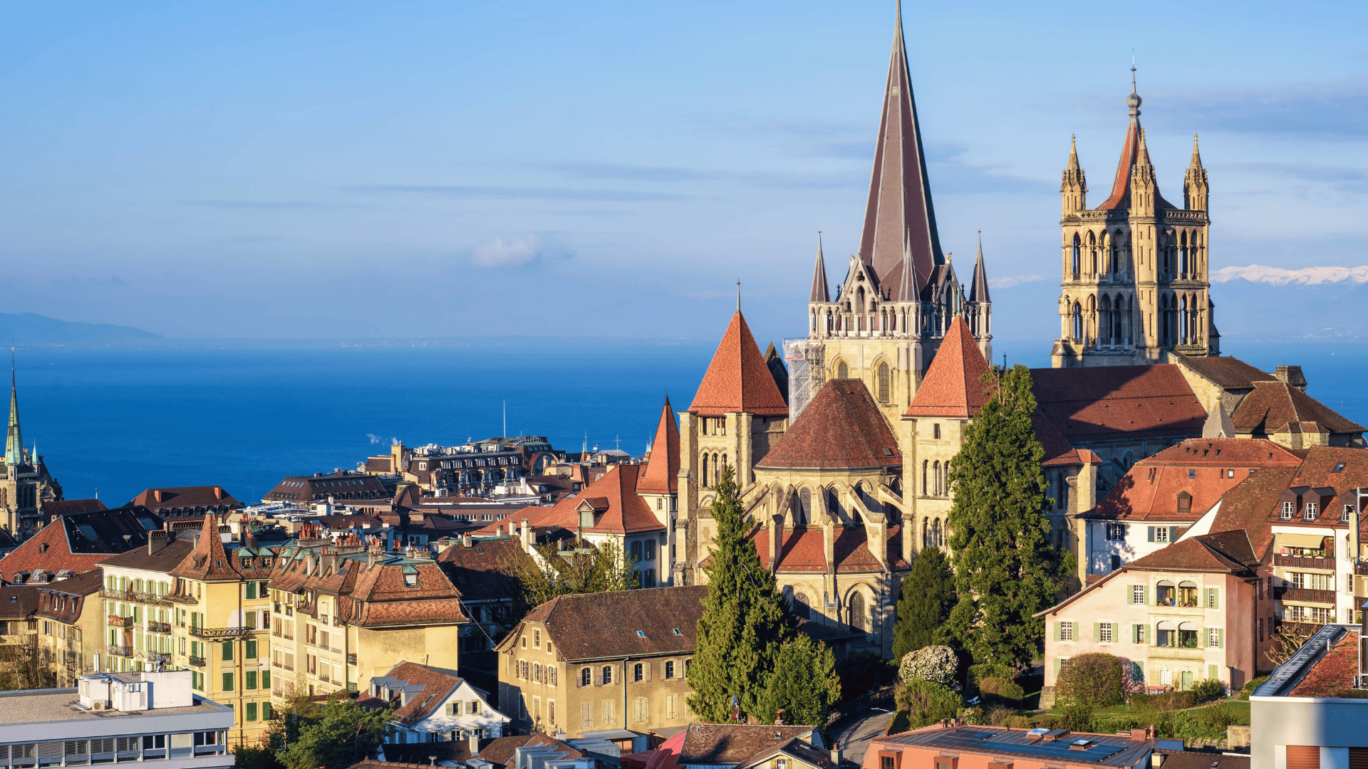 THỤY SĨ: CHẠM VÀO TUYỆT TÁC ALPS & ĐẮM MÌNH GIỮA DI SẢN CHÂU ÂU