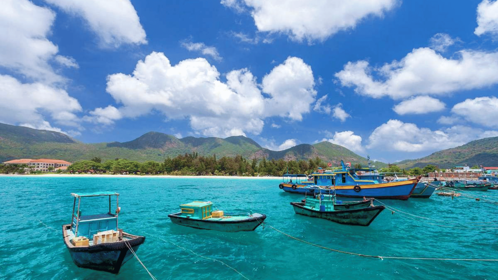 KHÁM PHÁ HUYỀN THOẠI CÔN ĐẢO