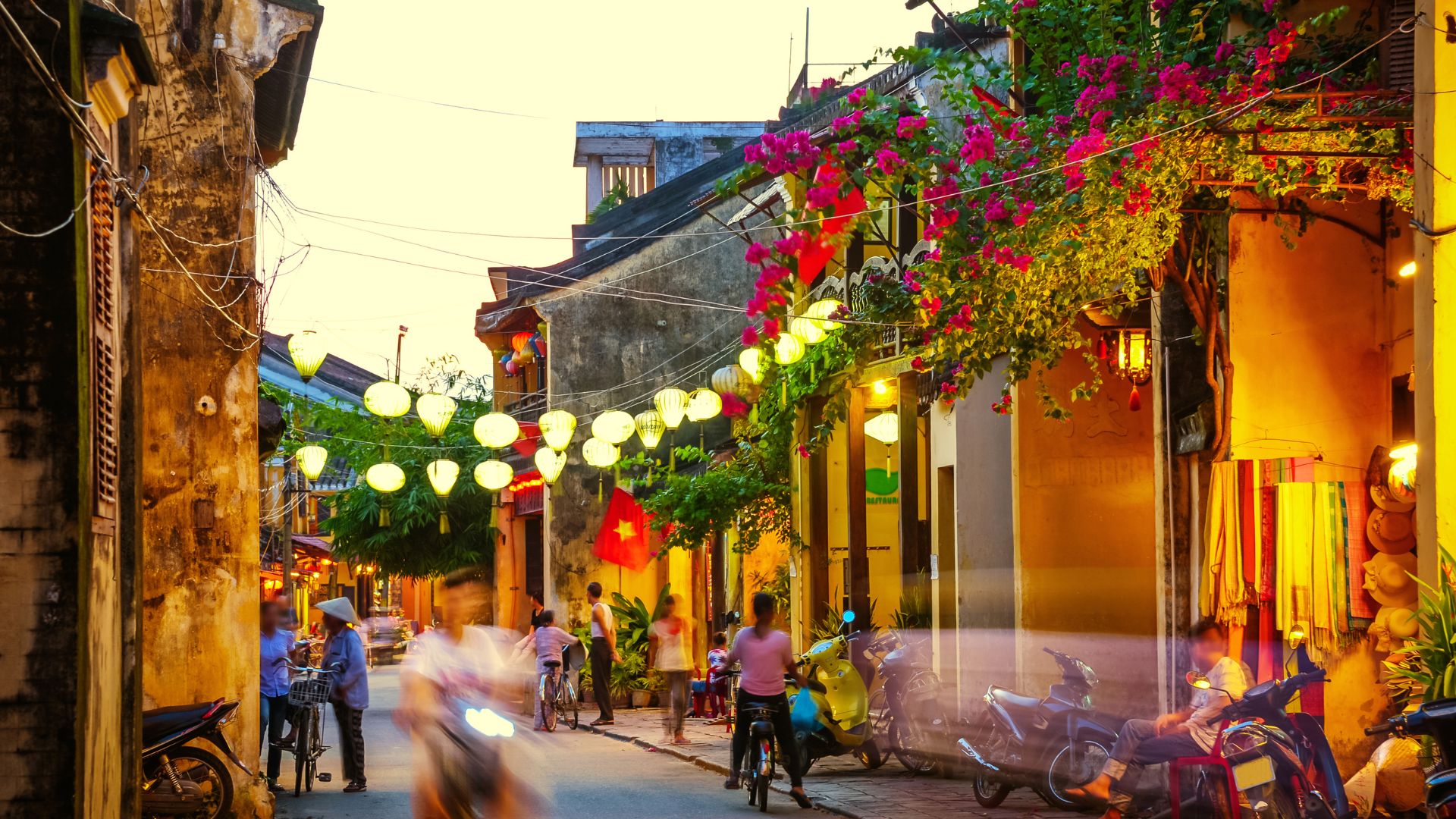 Tour Miền Trung Xuân 2027 4N3Đ: Đà Nẵng - Hội An - Huế