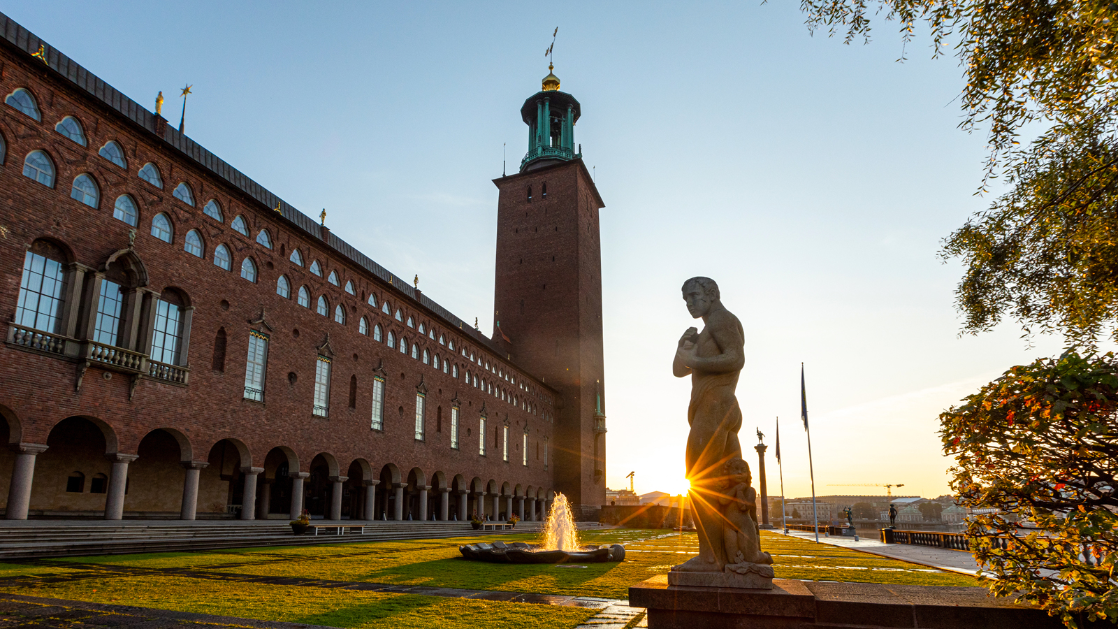 KHÁM PHÁ BẮC ÂU : ESTONIA - PHẦN LAN - THỤY ĐIỂN - NA UY