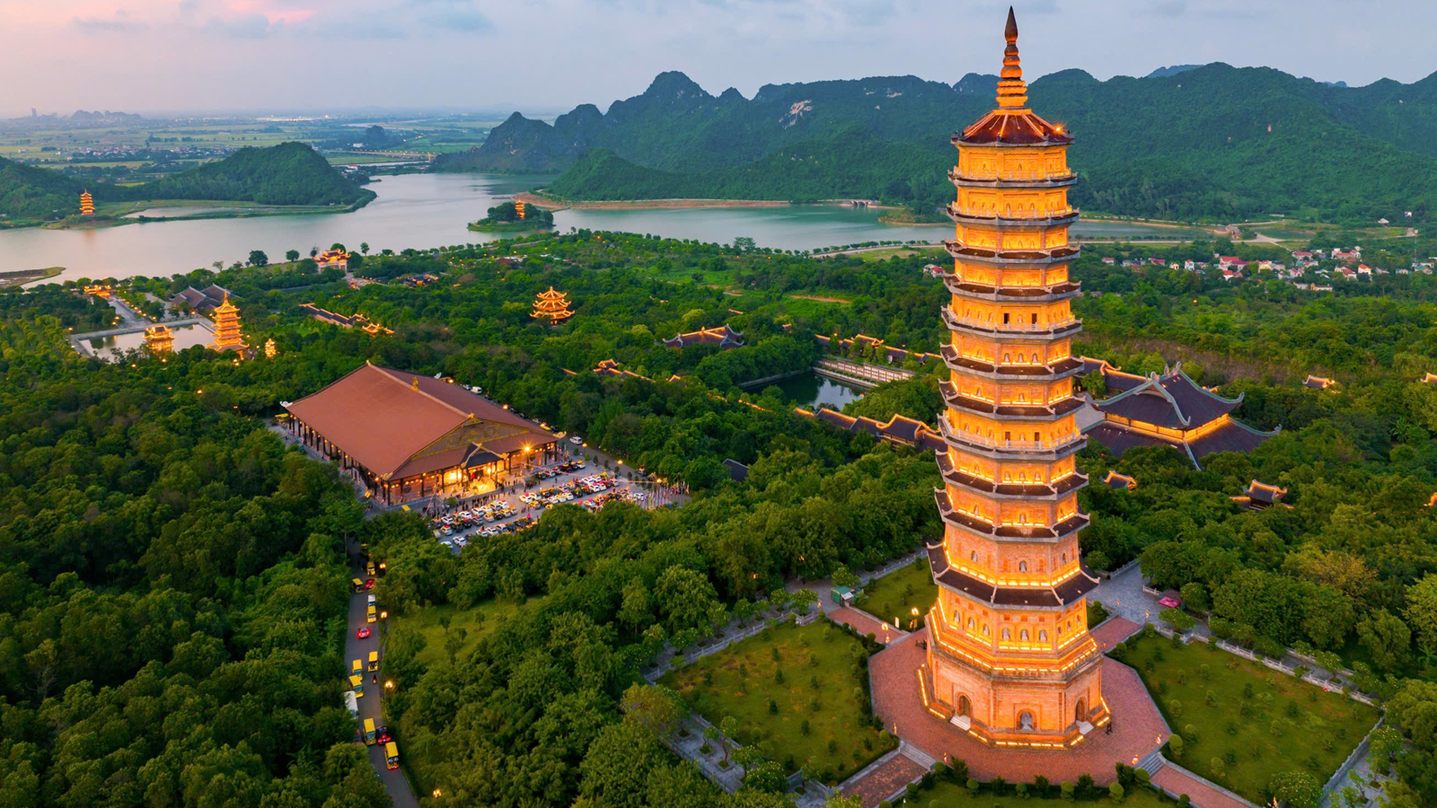 HÀNH TRÌNH KHÁM PHÁ MIỀN BẮC: HÀ NỘI – QUẢNG NINH – NINH BÌNH