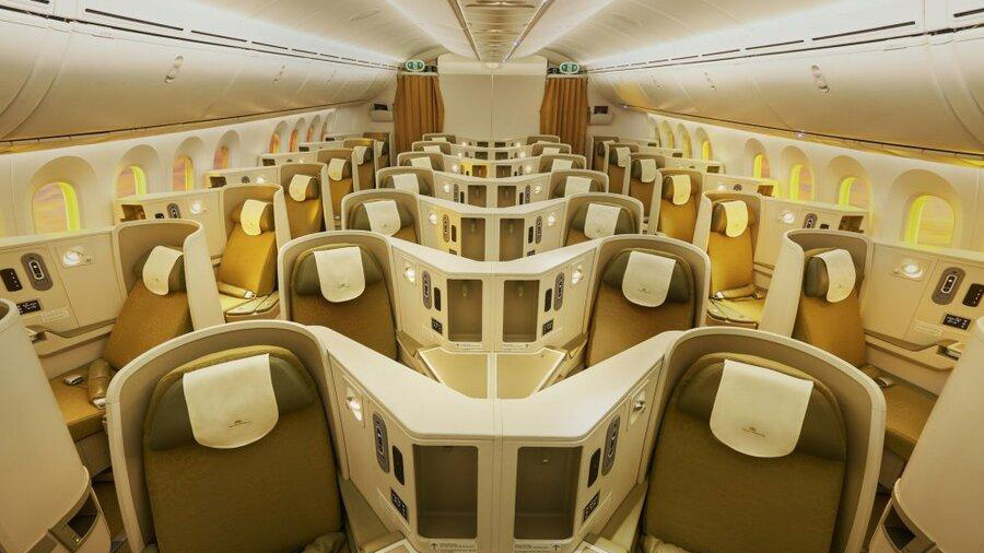 Khoang máy bay hạng thương gia