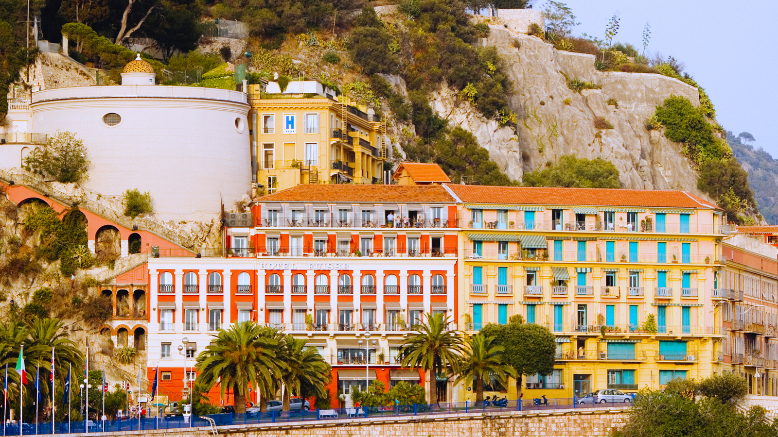 SẮC MÀU ĐỊA TRUNG HẢI : PHÁP - MONACO - TÂY BAN NHA