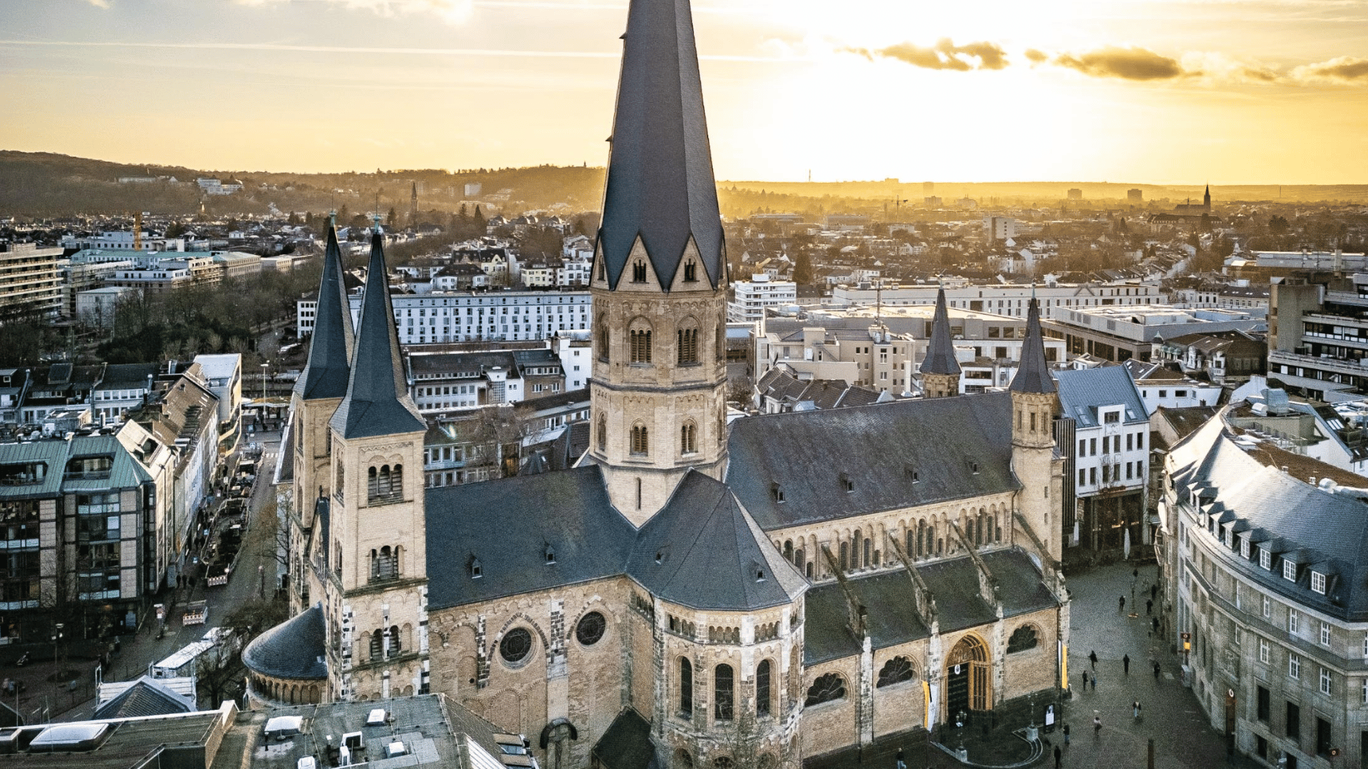 SẮC XUÂN TRỜI ÂU: PHÁP - BỈ - HÀ LAN - ĐỨC