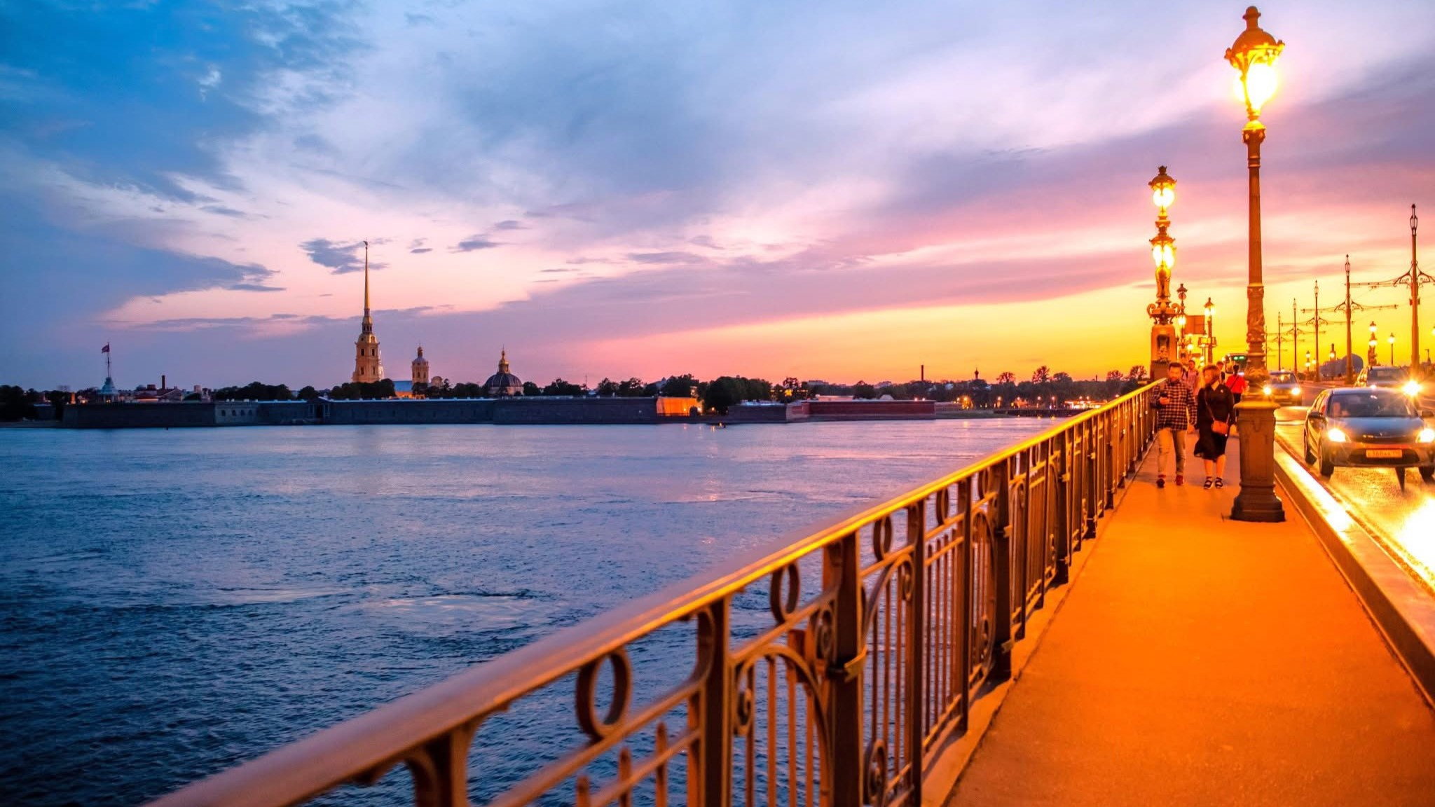 NƯỚC NGA MÙA ĐÊM TRẮNG: MOSCOW - SAINT PETERSBURG