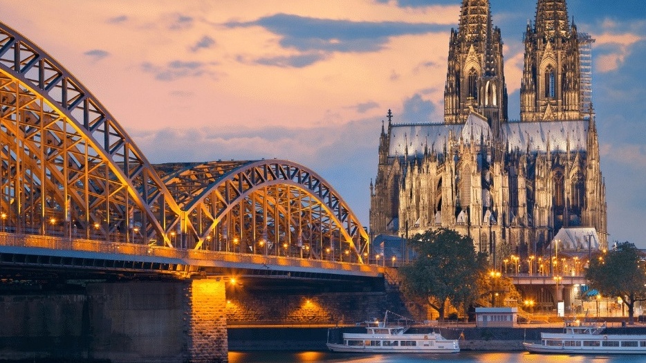 KHÁM PHÁ CHÂU ÂU: PHÁP - BỈ - LUXEMBURG - ĐỨC