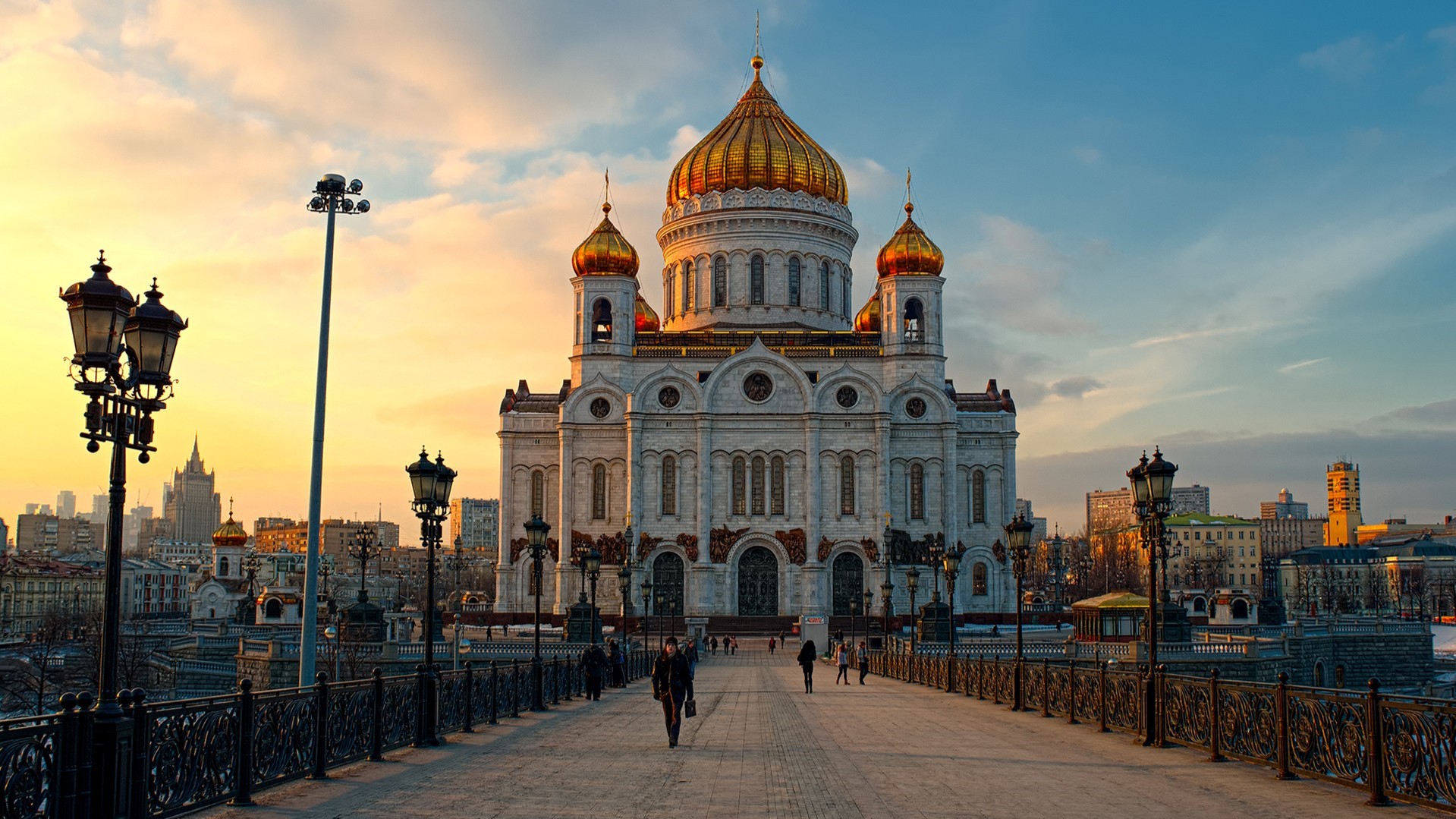 MÙA THU VÀNG NƯỚC NGA: MOSCOW - SAINT PETERSBURG