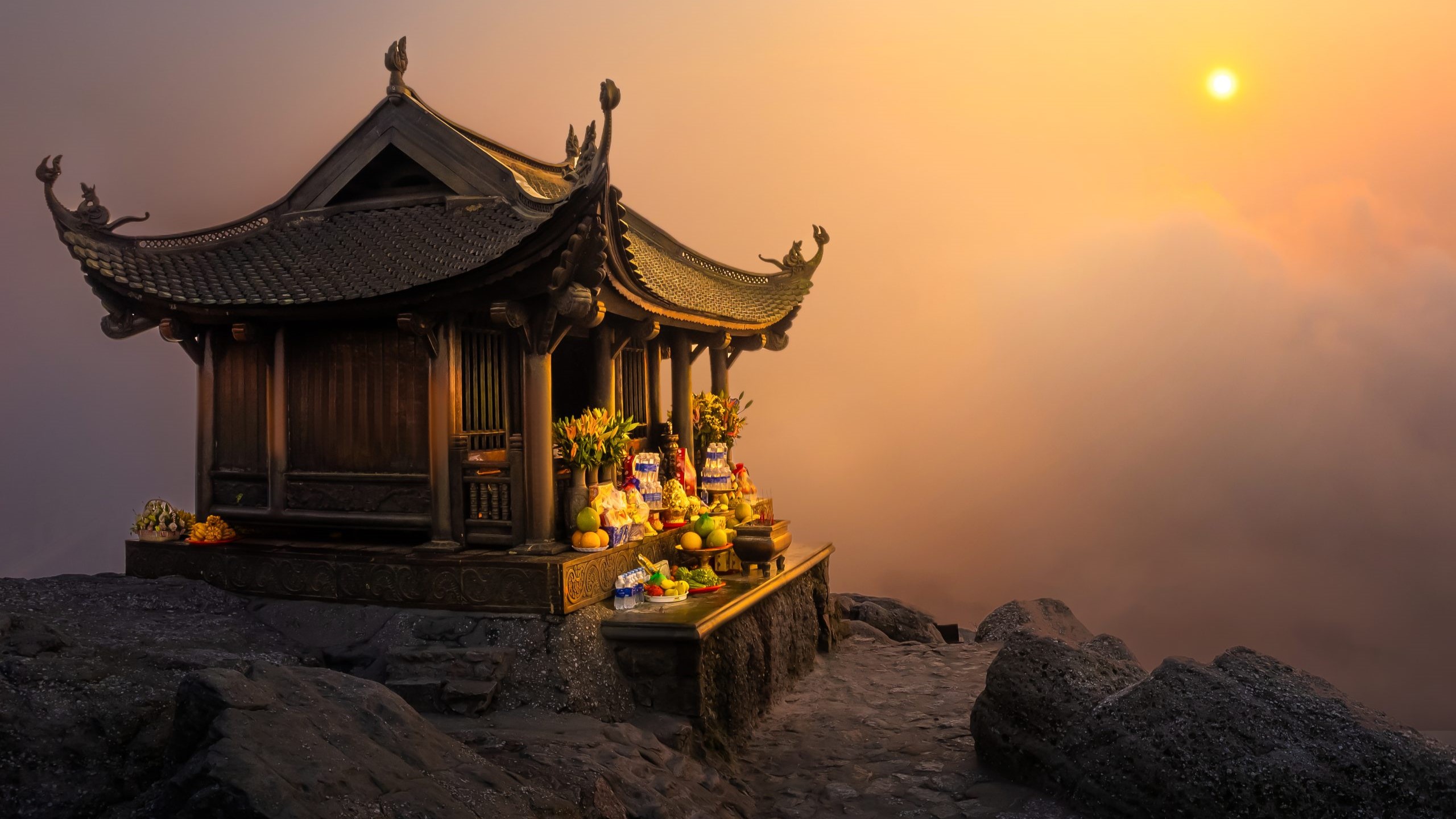 CHẠM VÀO DI SẢN BẮC BỘ: HÀ NỘI - HẠ LONG