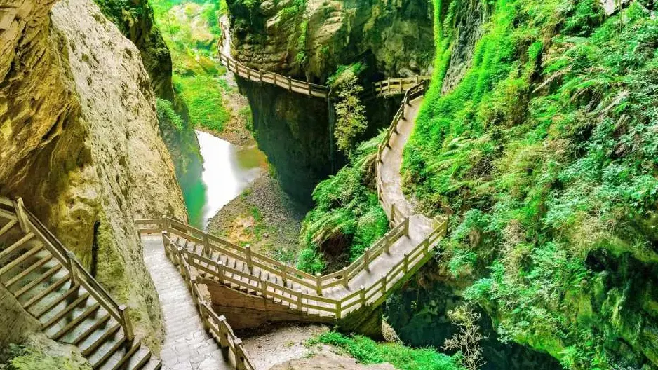 TRẢI NGHIỆM ĐỘC ĐÁO TRUNG HOA: TRÙNG KHÁNH - VŨ LONG